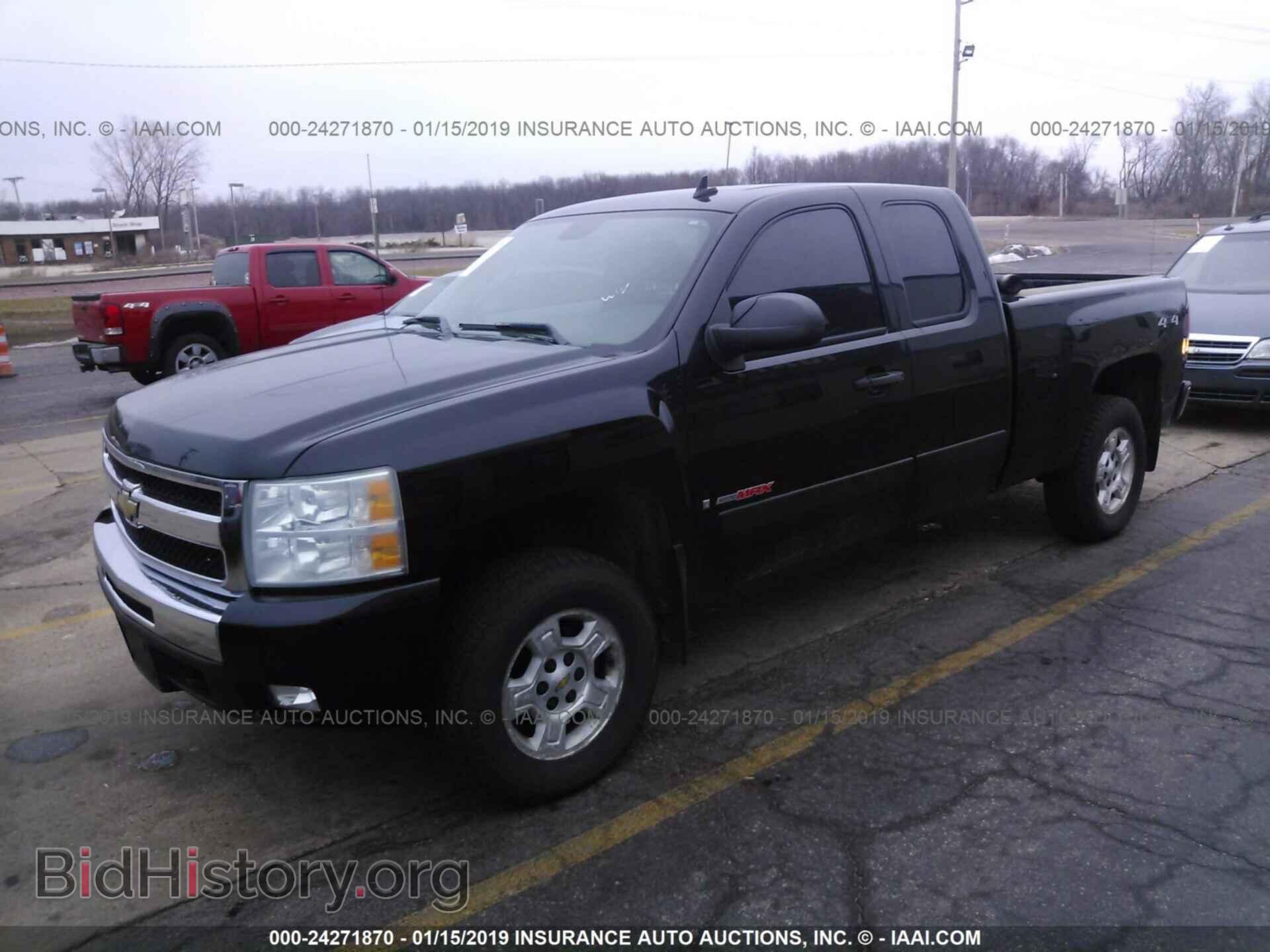 2007 CHEVROLET SILVERADO - VIN: 2GCFK19YX71639519 - Фото 2