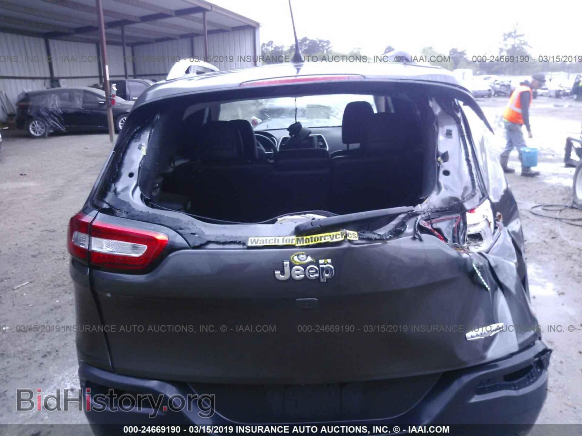 2018 JEEP CHEROKEE - VIN: 1C4PJLLB8JD518538 - Фото 8