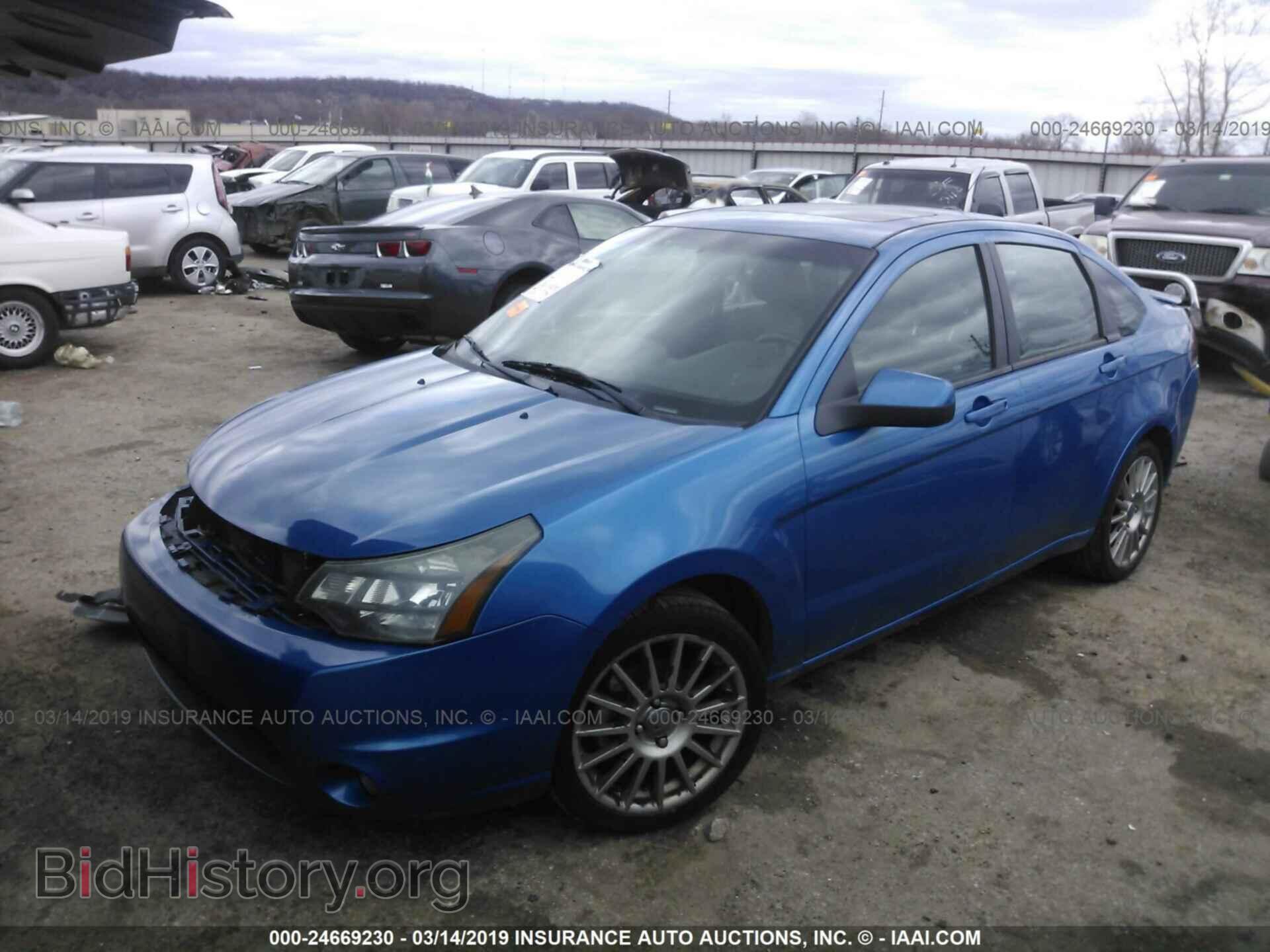 2011 FORD FOCUS - VIN: 1FAHP3GN9BW165651 - Фото 2