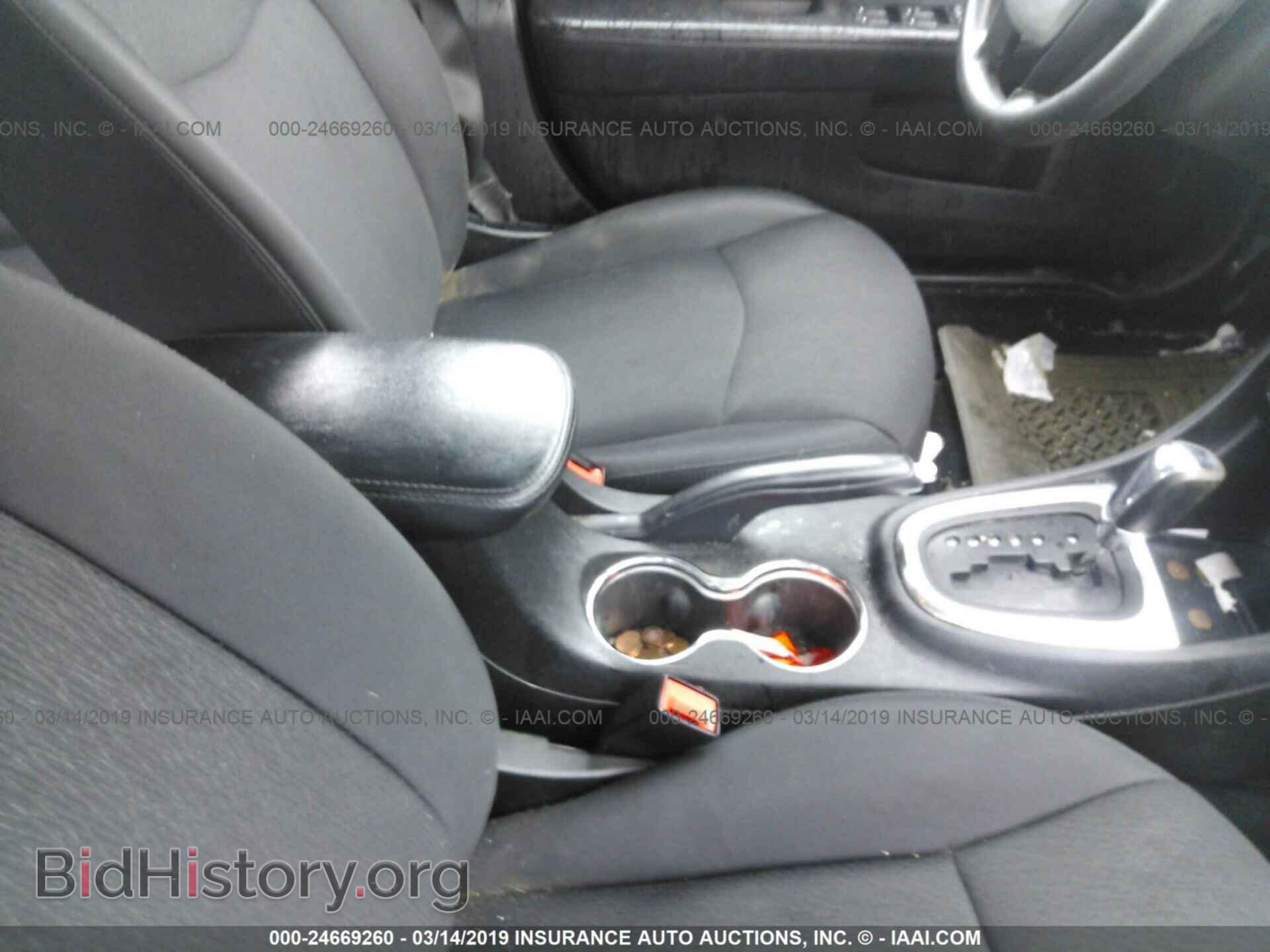 2014 CHRYSLER 200 - VIN: 1C3CCBAB7EN146376 - Photo 5