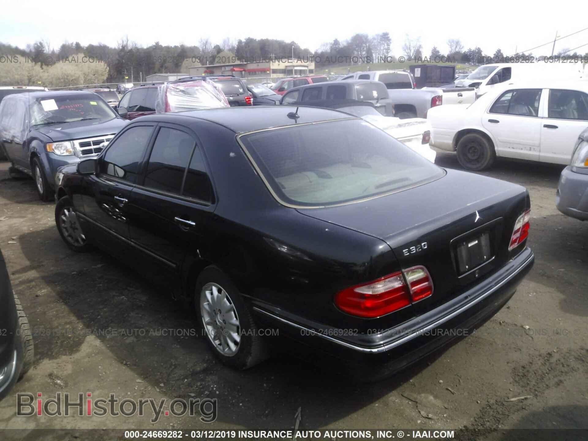 2000 MERCEDES-BENZ E - VIN: WDBJF65J2YB124616 - Фото 3