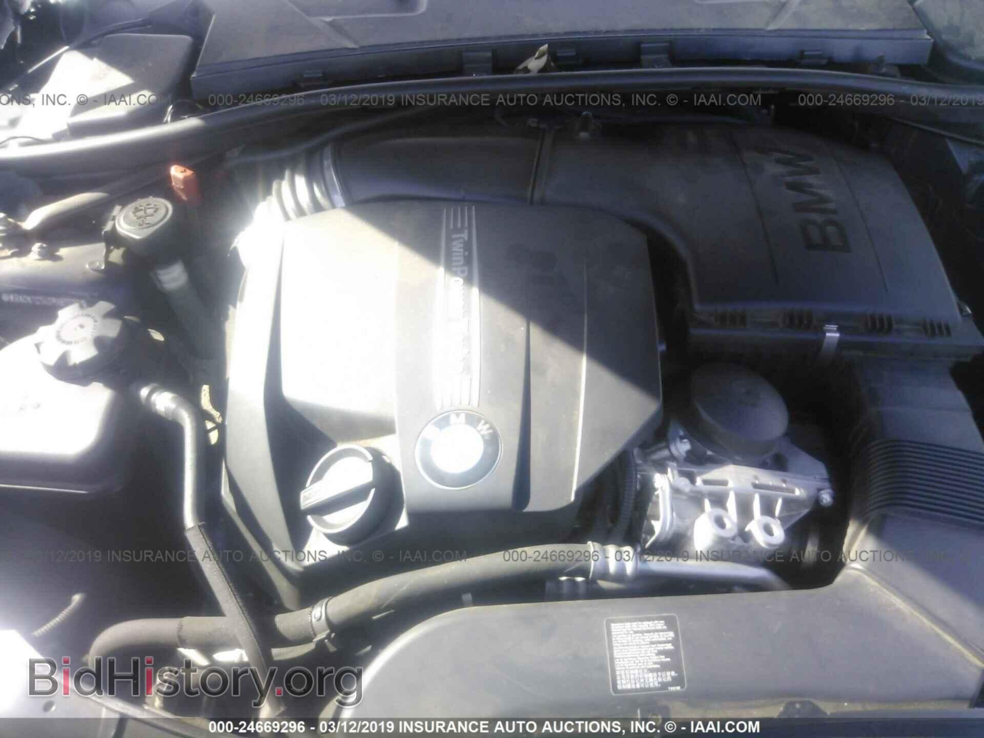 2013 BMW 335 - VIN: WBADX7C54DPA97729 - Фото 10