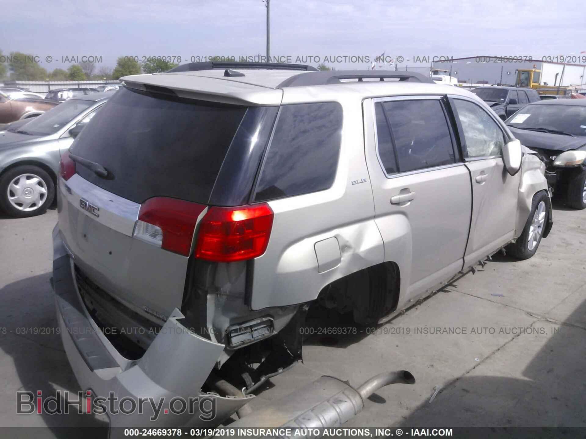 2011 GMC TERRAIN - VIN: 2CTALSEC8B6473153 - Photo 4