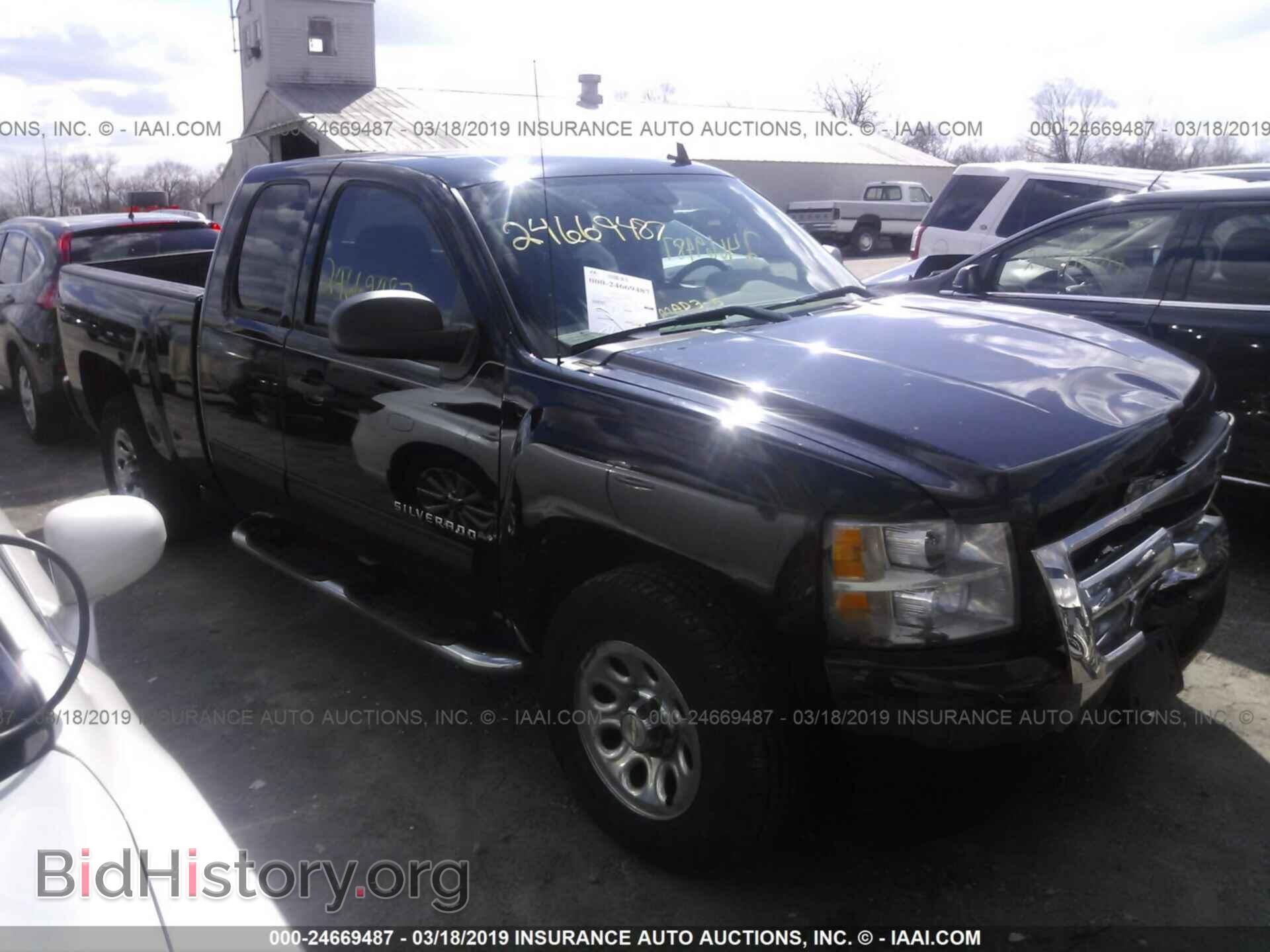 Photo 1GCRCREA4BZ214315 - CHEVROLET SILVERADO 2011