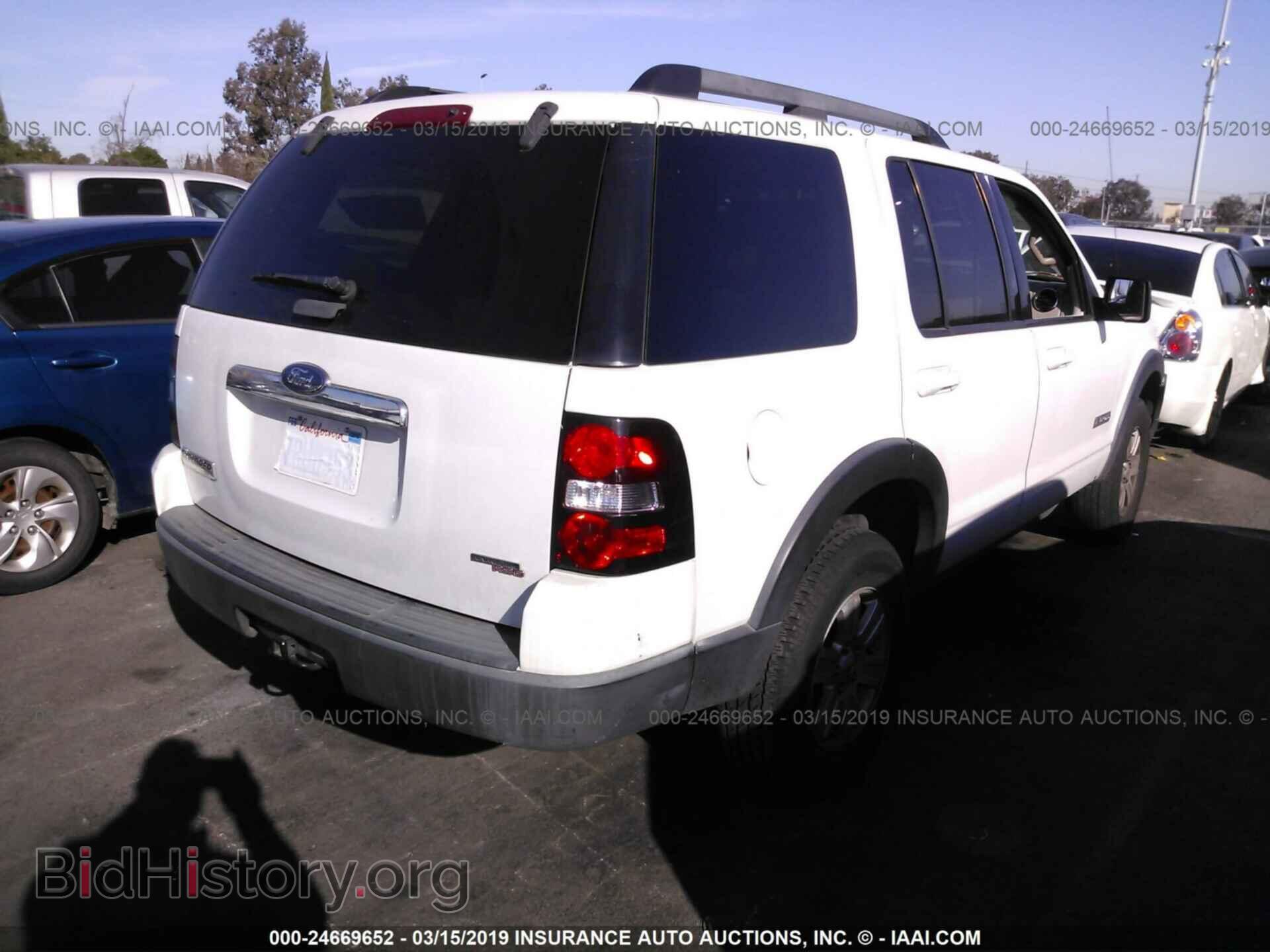 2007 FORD EXPLORER - VIN: 1FMEU63E57UB36403 - Фото 4