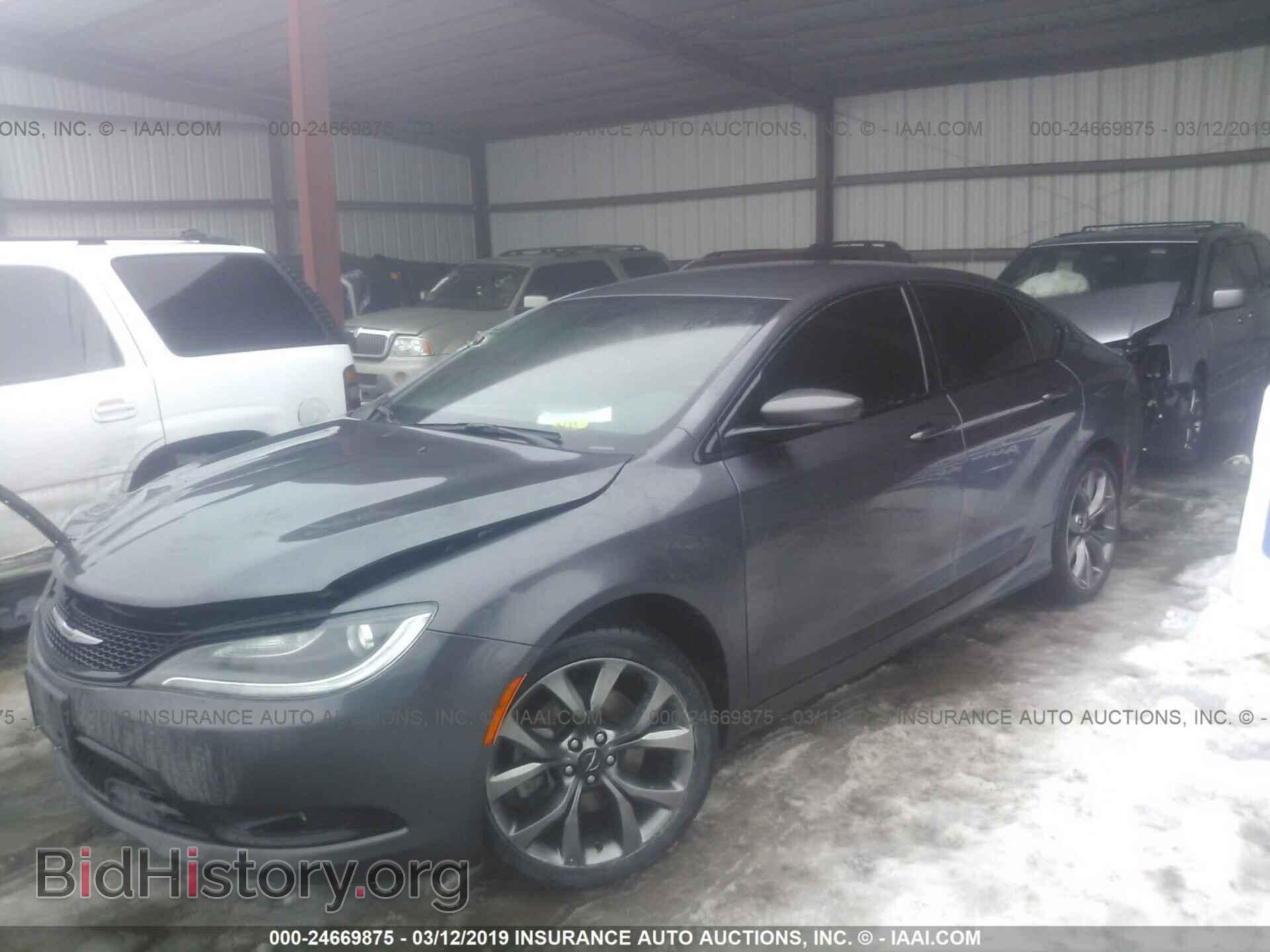 2016 CHRYSLER 200 - VIN: 1C3CCCDG2GN175025 - Photo 2