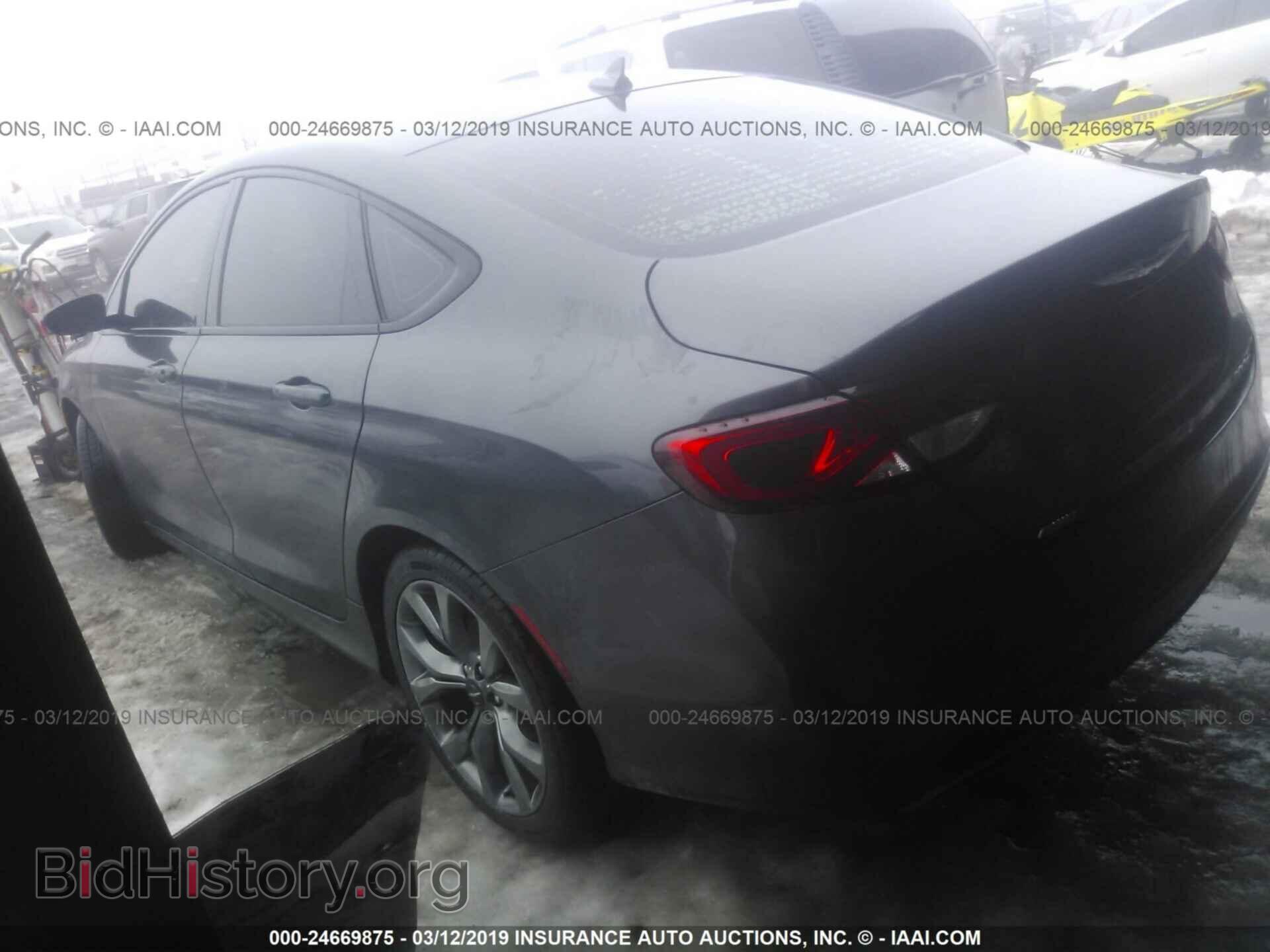 2016 CHRYSLER 200 - VIN: 1C3CCCDG2GN175025 - Photo 3