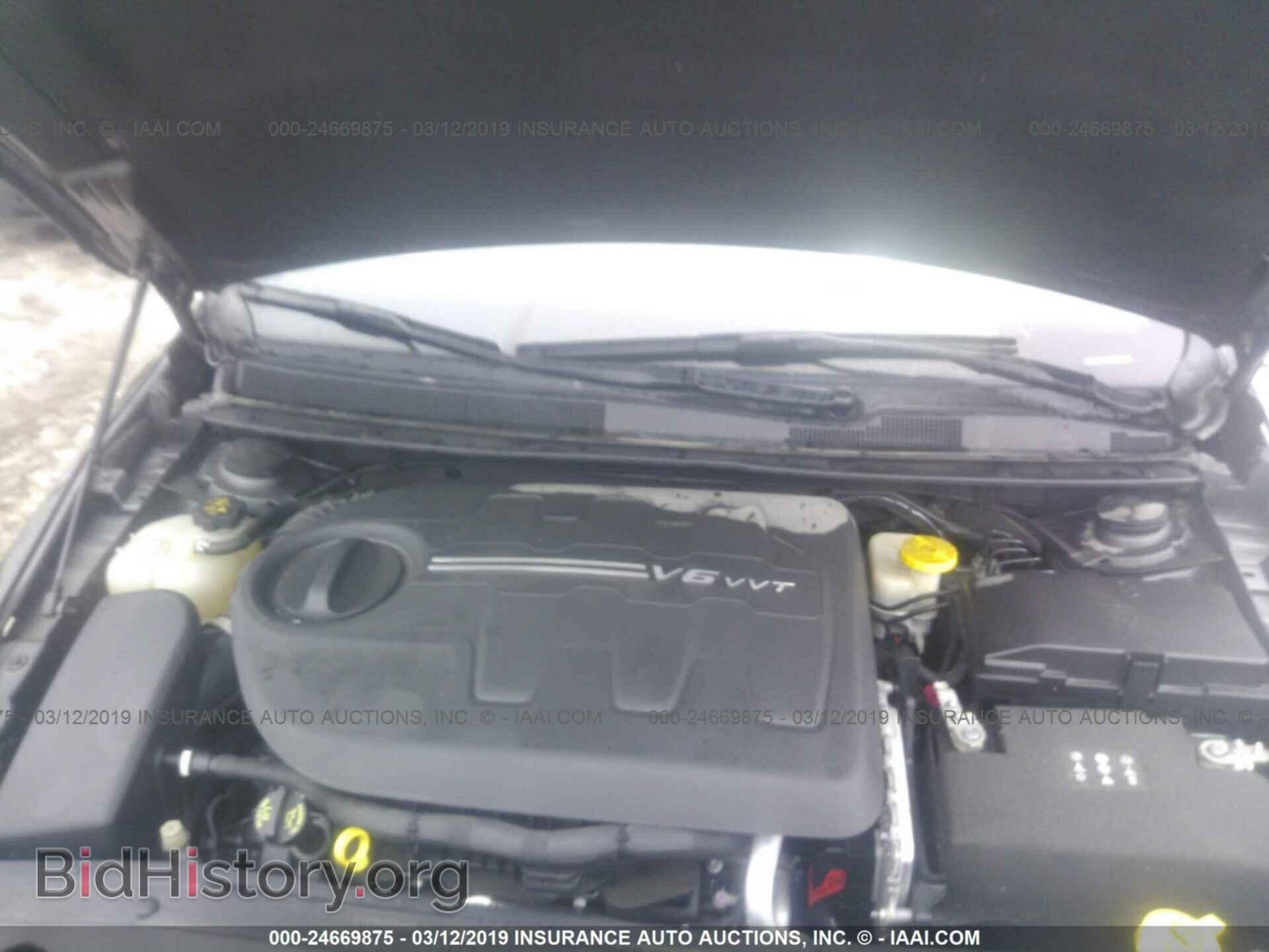 2016 CHRYSLER 200 - VIN: 1C3CCCDG2GN175025 - Photo 10