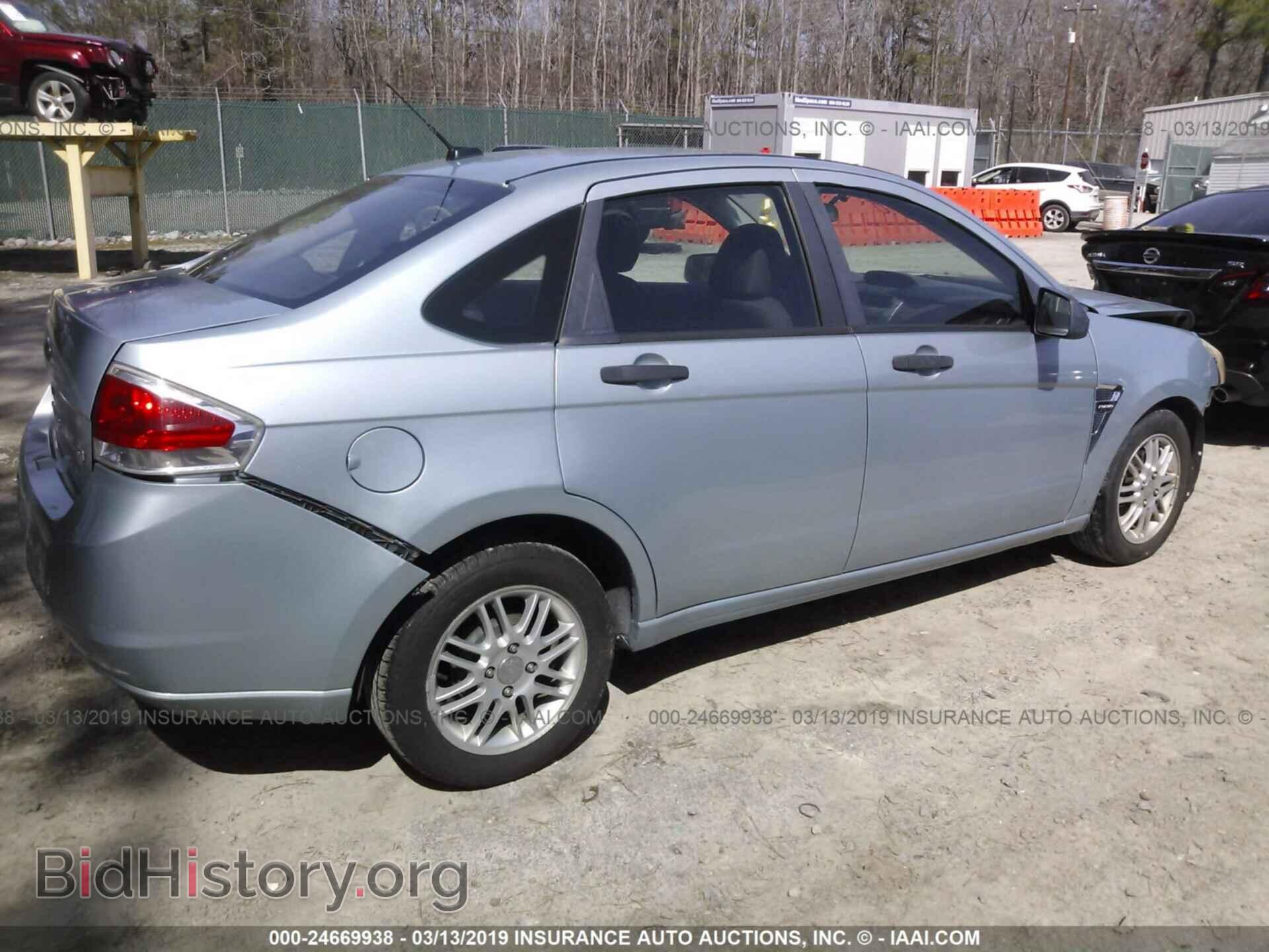 2008 FORD FOCUS - VIN: 1FAHP35NX8W258965 - Фото 4