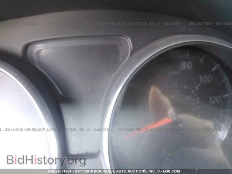 2014 Nissan VERSA NOTE (VIN 3N1CE2CP0EL394843) — фото 7 из 10