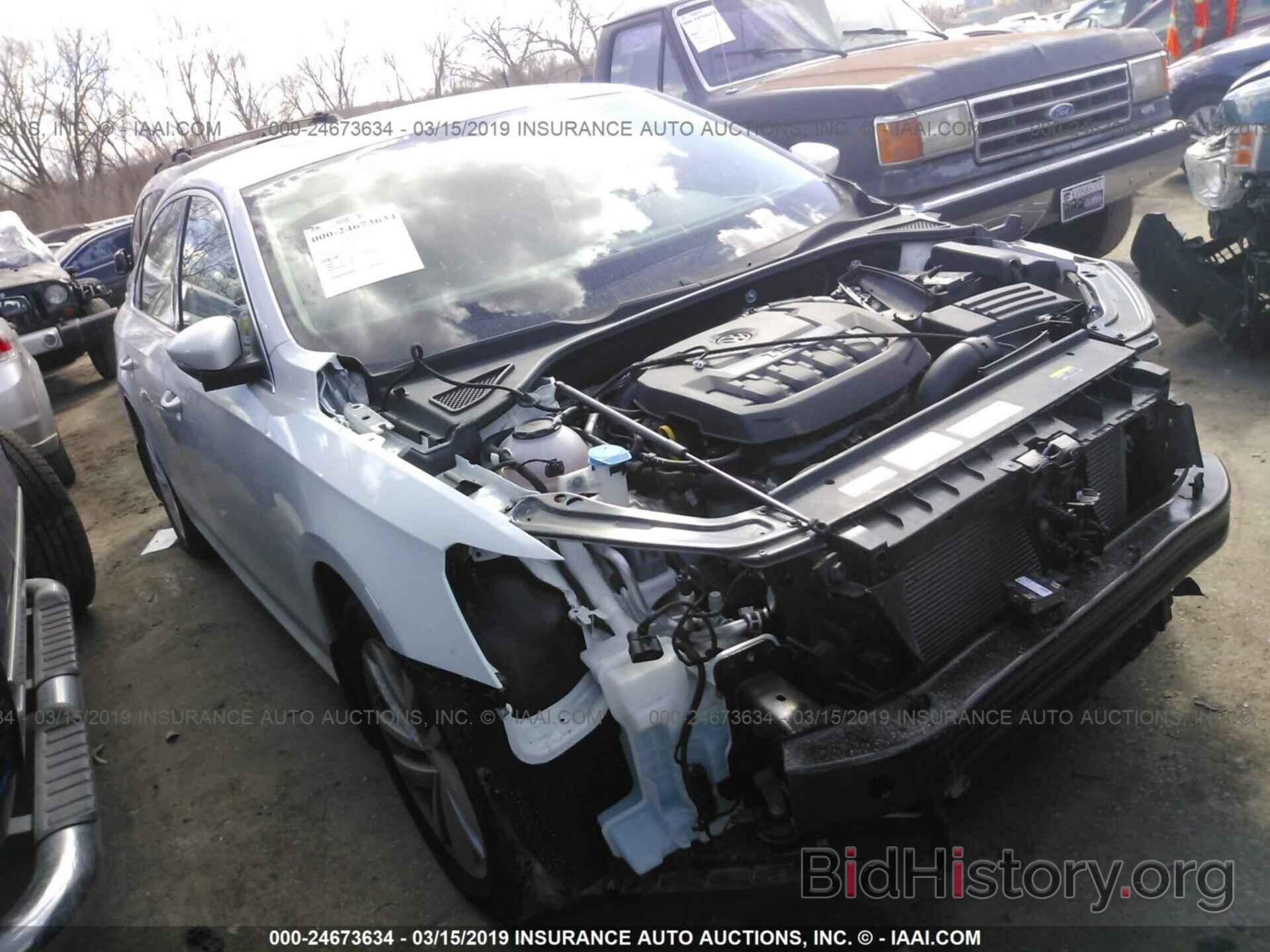 Photo 1VWBA7A37JC027975 - VOLKSWAGEN PASSAT 2018