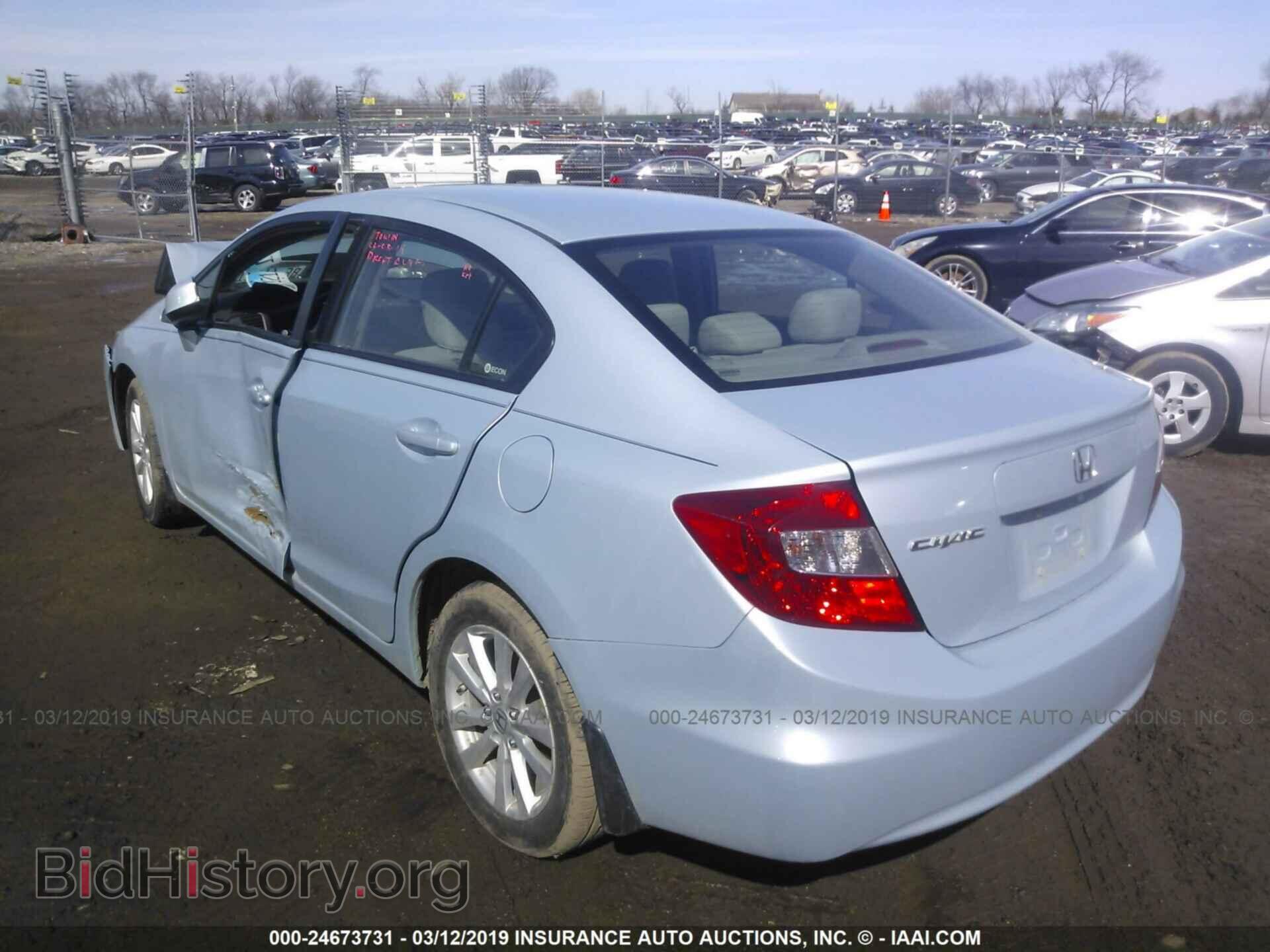 2012 HONDA CIVIC SDN - VIN: 2HGFB2F8XCH527512 - Фото 3