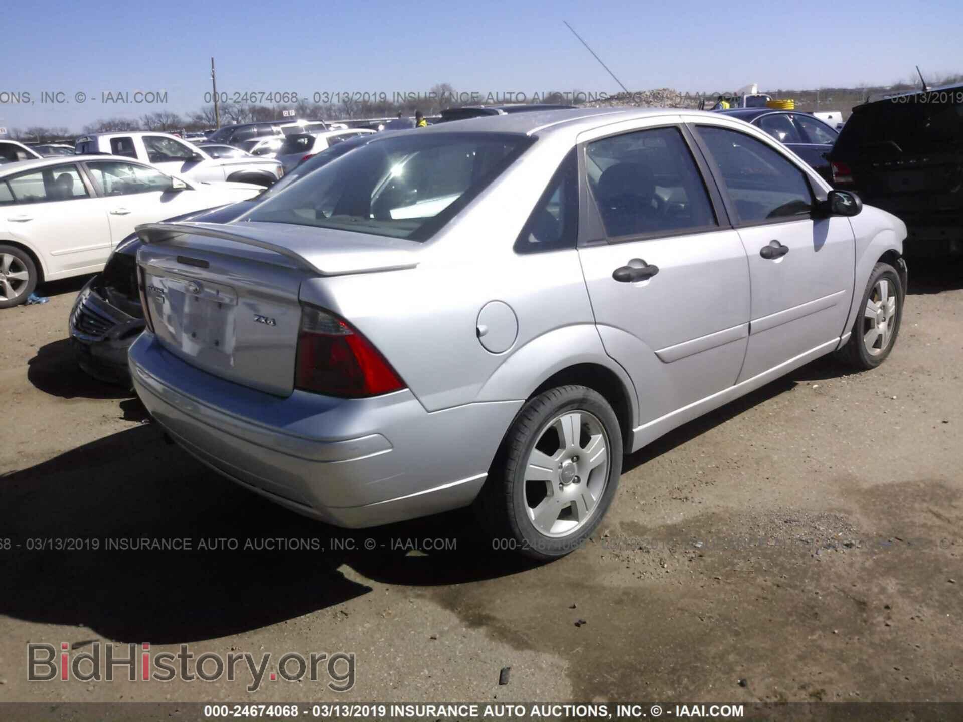 2005 FORD FOCUS - VIN: 1FAFP34N45W231829 - Фото 4