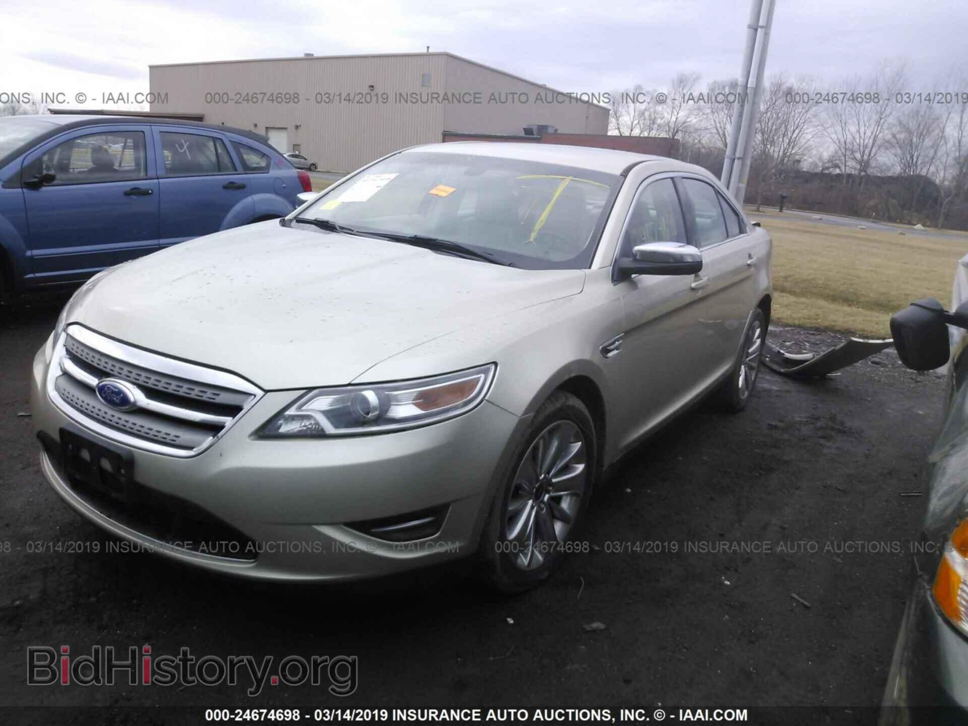 2011 FORD TAURUS - VIN: 1FAHP2FW1BG178392 - Фото 2