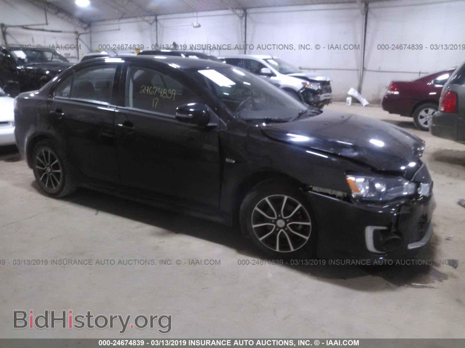 Photo JA32U2FU2HU006355 - MITSUBISHI LANCER 2017