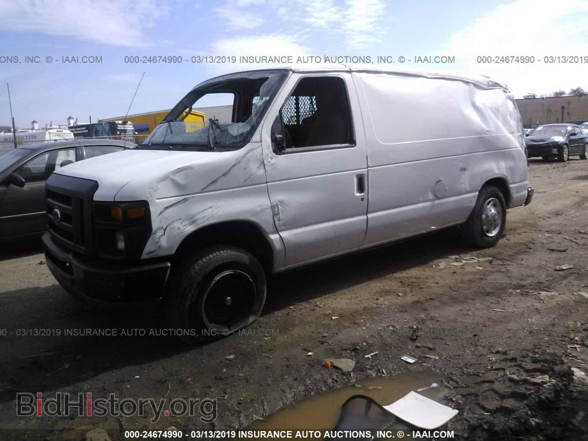2011 FORD ECONOLINE - VIN: 1FTNE1EW6BDA46406 - Photo 2