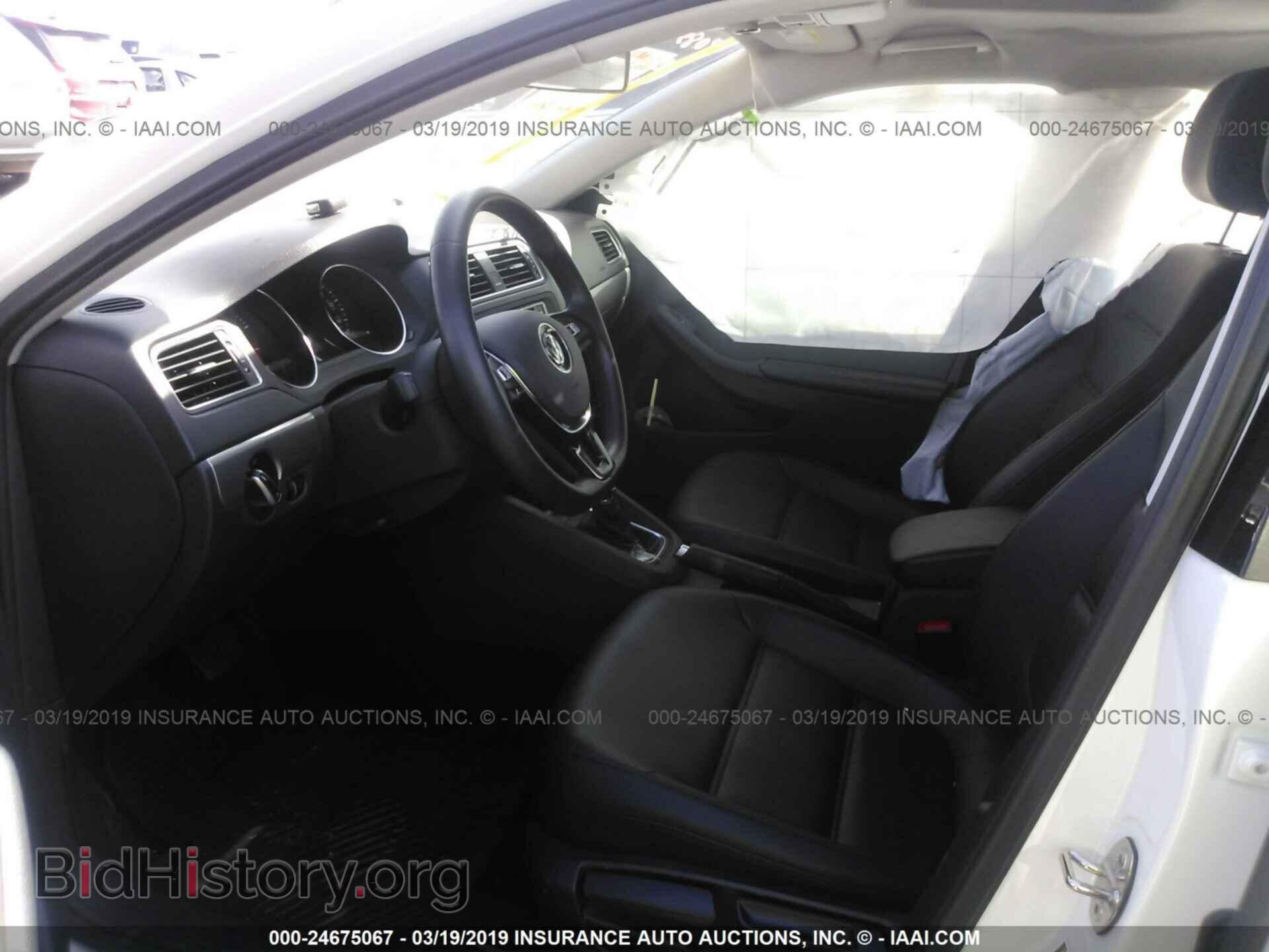 2017 VOLKSWAGEN JETTA - VIN: 3VWDB7AJ8HM395806 - Фото 5