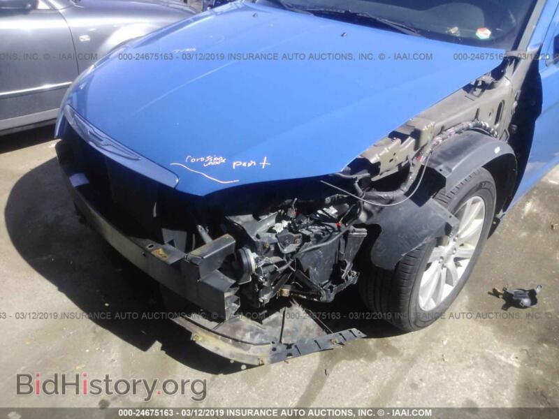 2012 Chrysler 200 (VIN 1C3CCBBBXCN120236) — фото 6 из 10