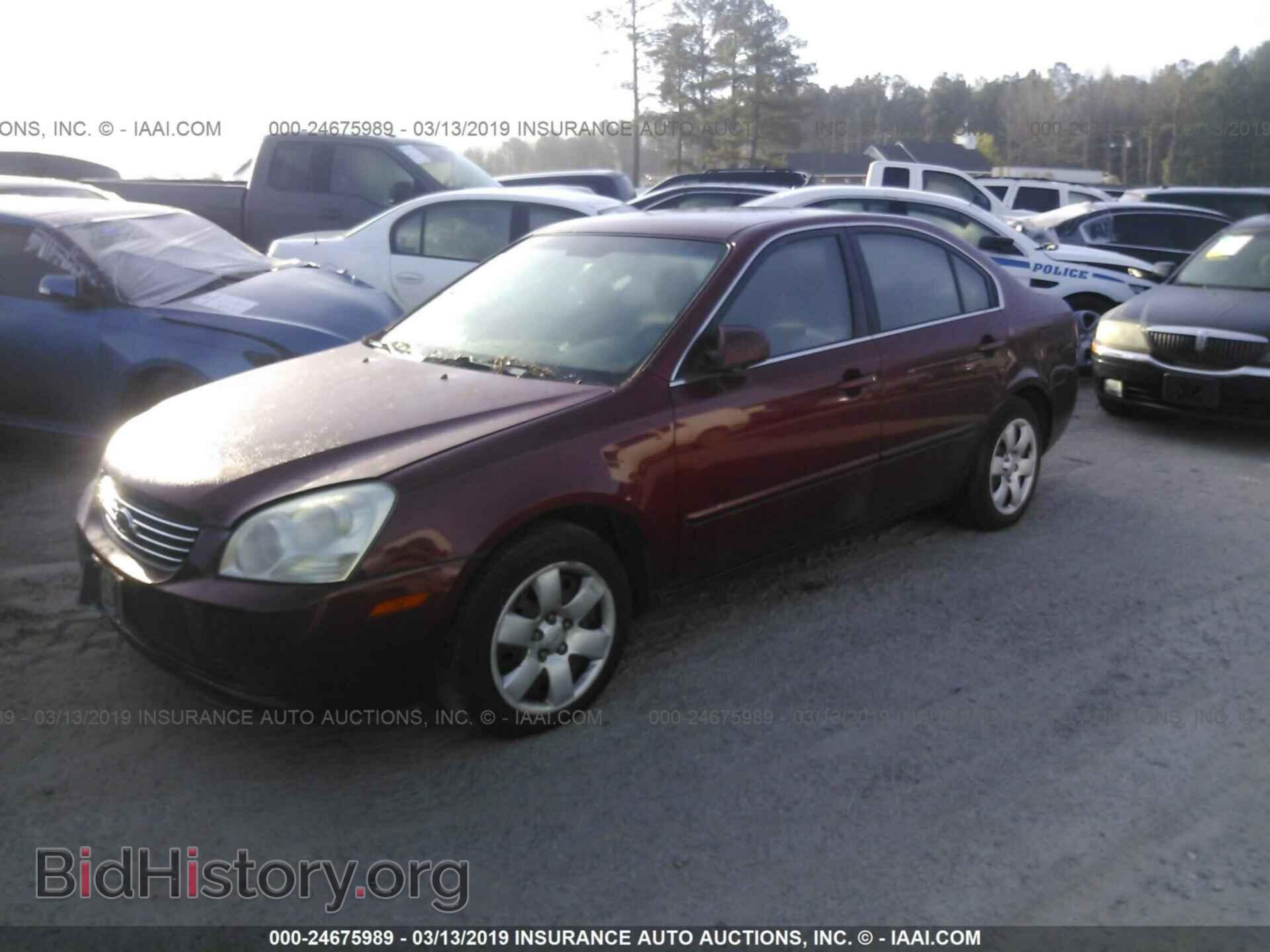 2007 KIA OPTIMA - VIN: KNAGE123975139423 - Фото 2