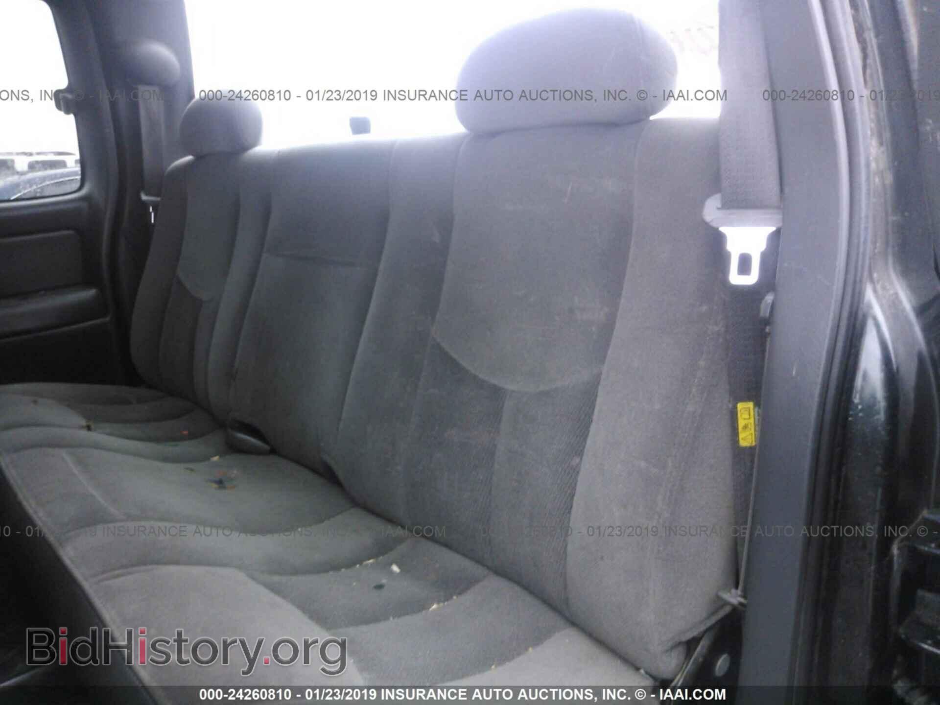 2004 GMC NEW SIERRA - VIN: 2GTEC19TX41245933 - Фото 8