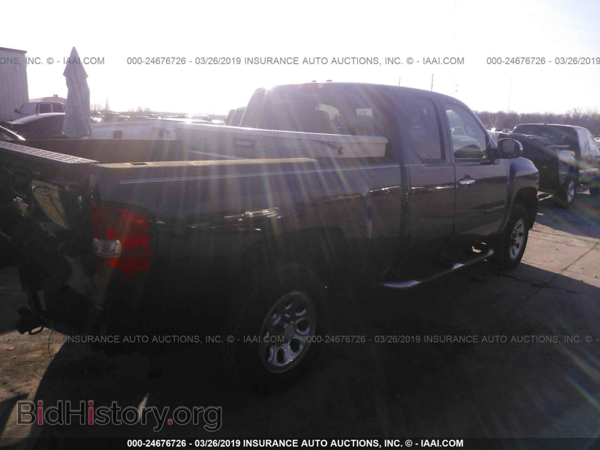 2008 CHEVROLET SILVERADO - VIN: 2GCEC19C381117782 - Фото 4