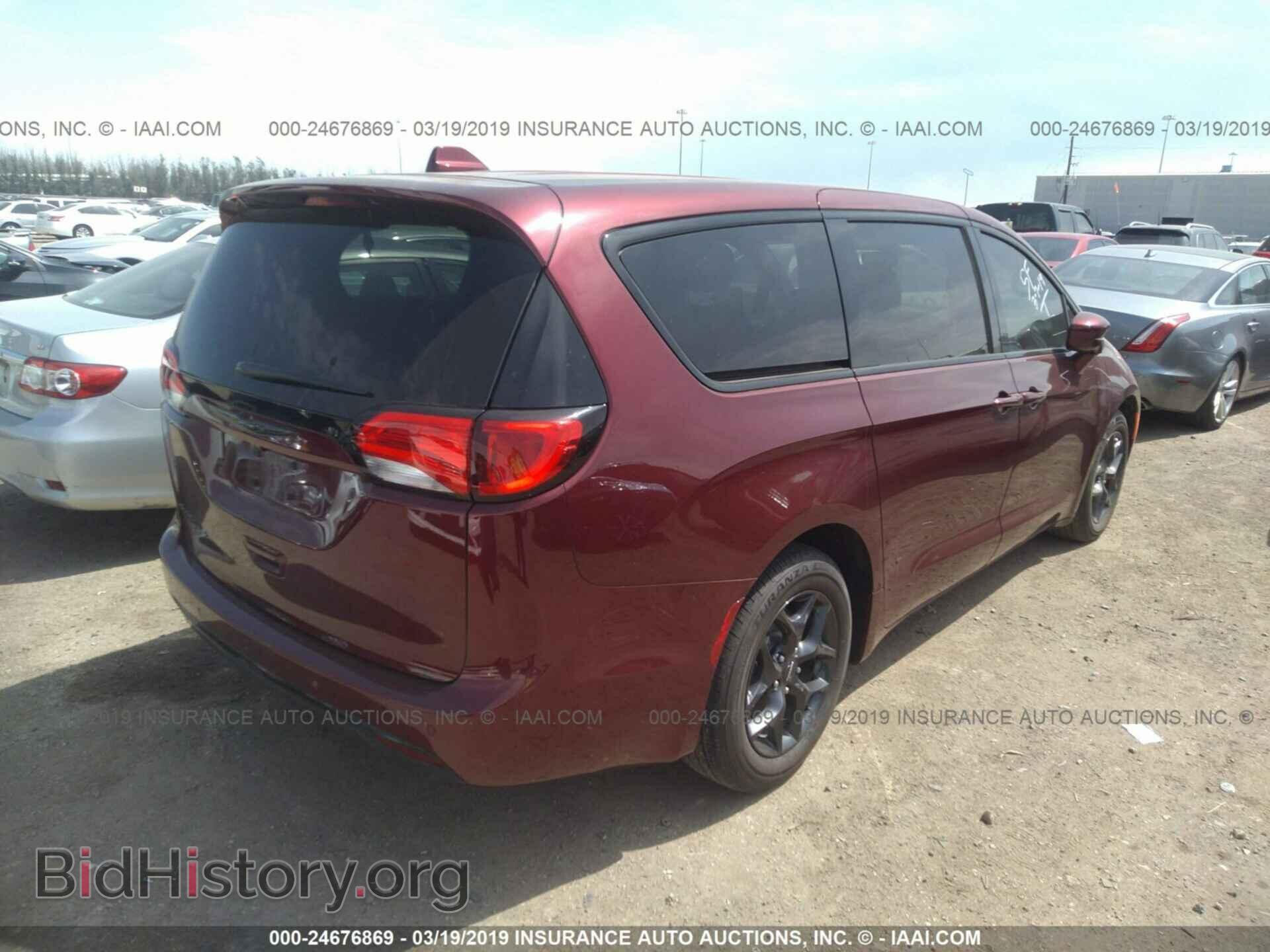 2018 CHRYSLER PACIFICA - VIN: 2C4RC1FG3JR305945 - Photo 4