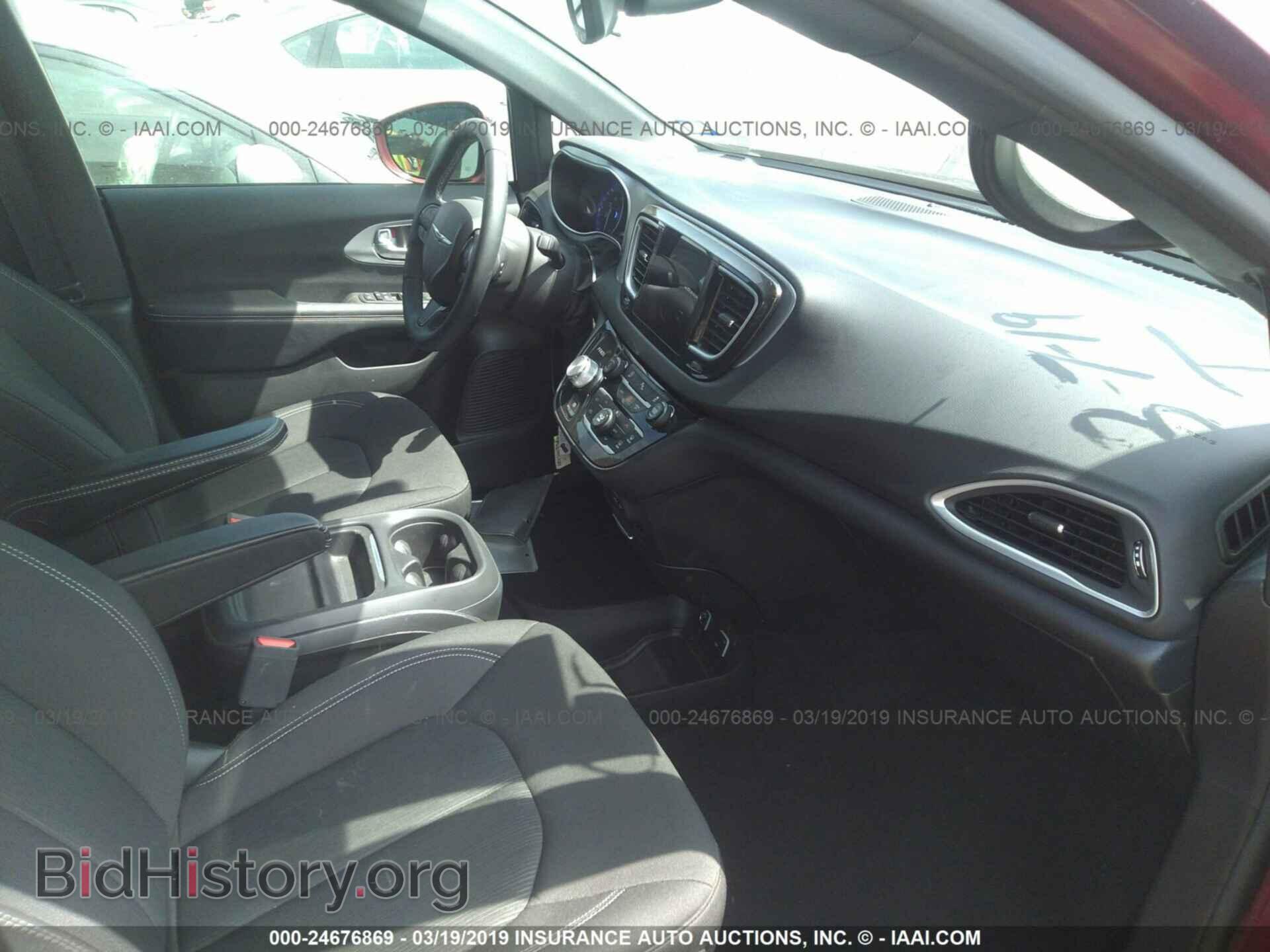 2018 CHRYSLER PACIFICA - VIN: 2C4RC1FG3JR305945 - Photo 5