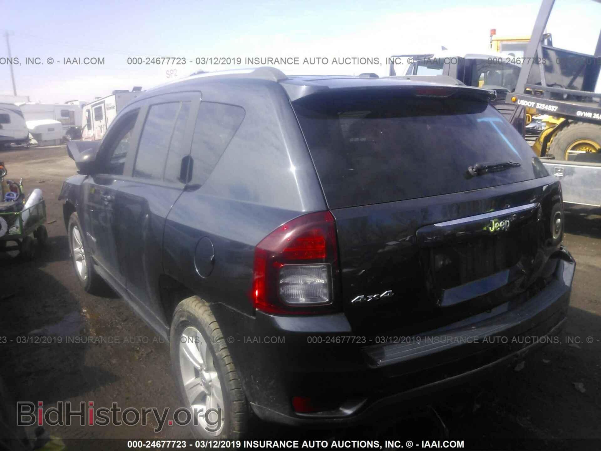 2014 JEEP COMPASS - VIN: 1C4NJDBB4ED761882 - Photo 3