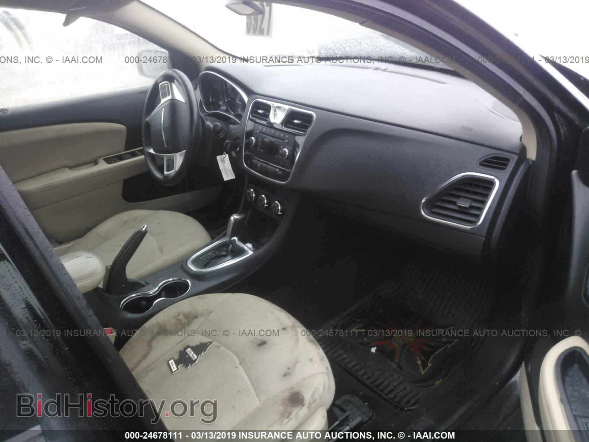2013 CHRYSLER 200 - VIN: 1C3CCBBB8DN666289 - Photo 5