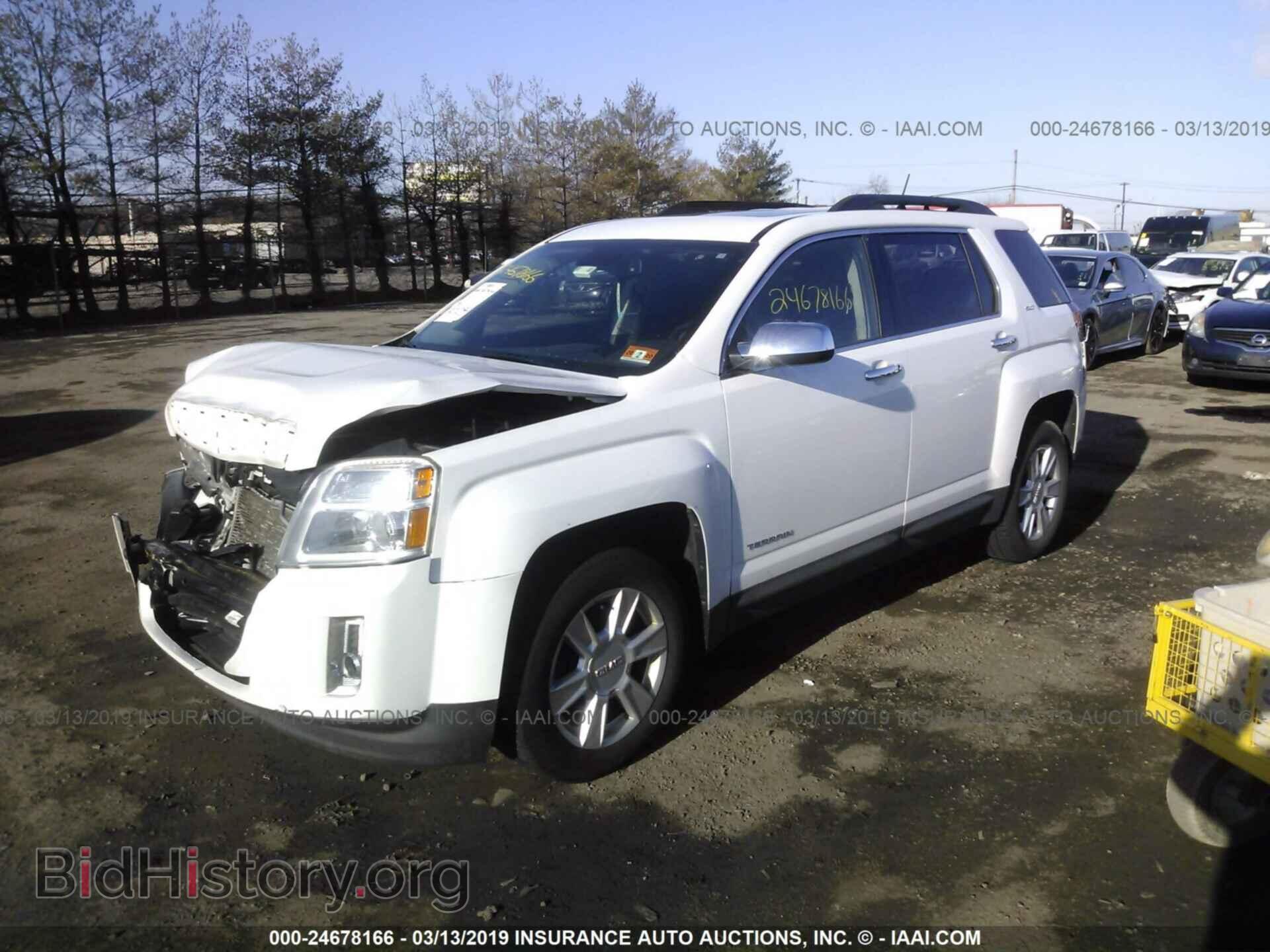 2013 GMC TERRAIN - VIN: 2GKALUEKXD6190890 - Photo 2