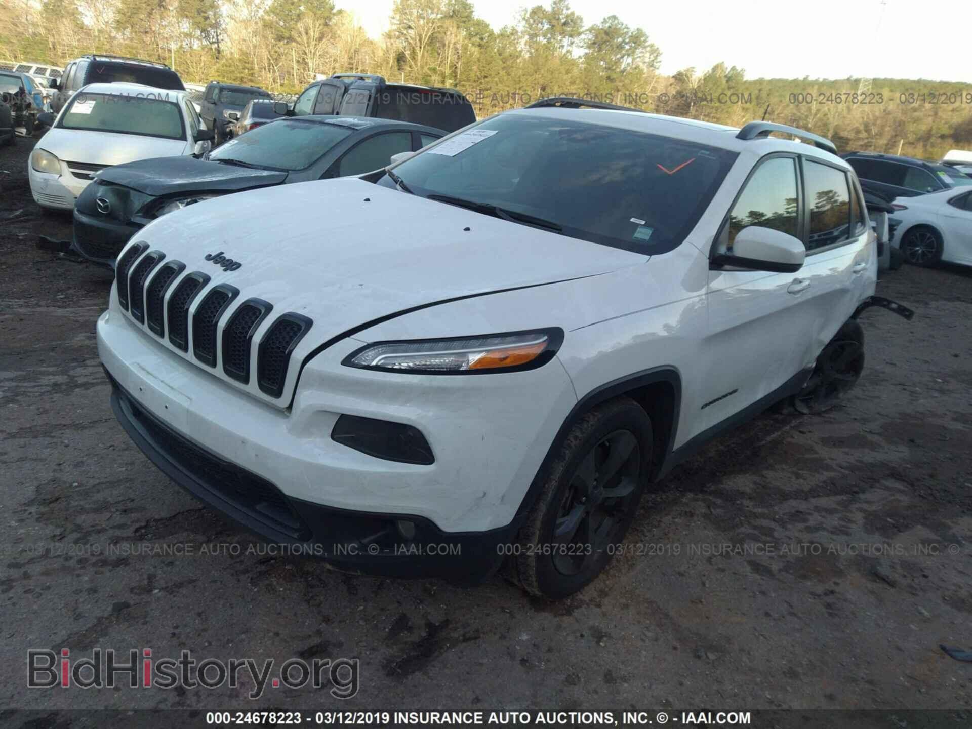 2018 JEEP CHEROKEE - VIN: 1C4PJLDB3JD618397 - Фото 2