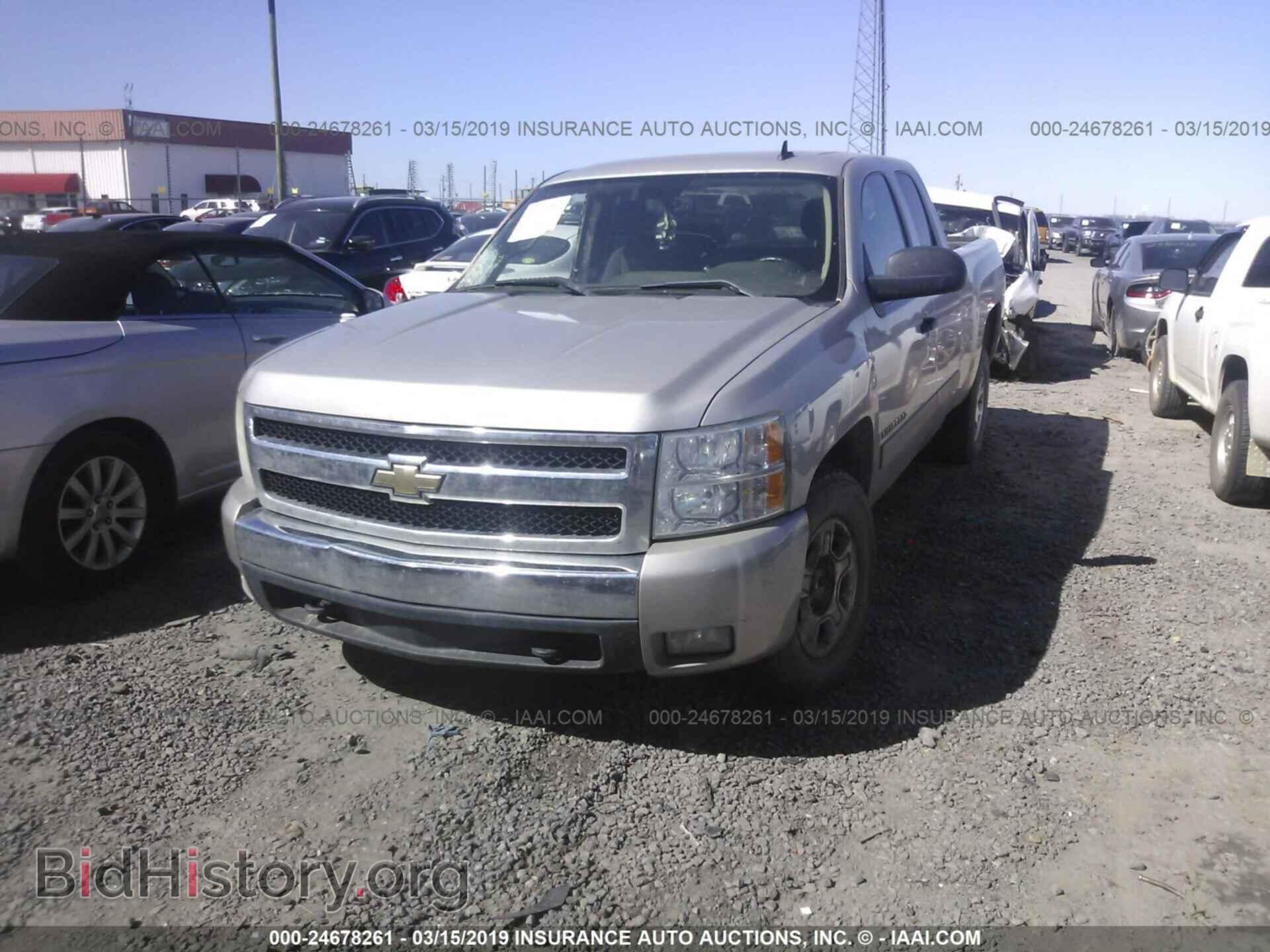 2007 CHEVROLET SILVERADO - VIN: 2GCEC19J571620369 - Photo 2