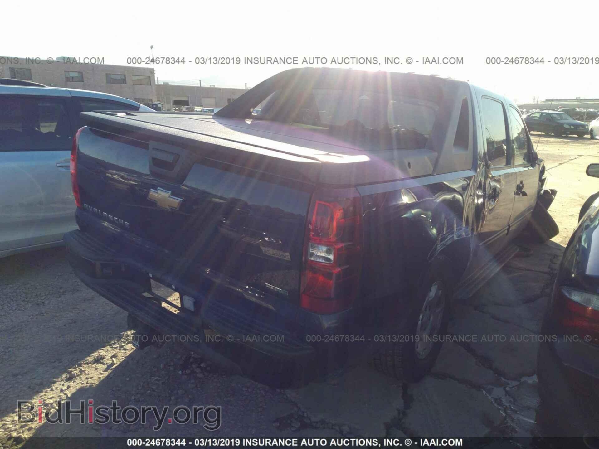 2010 CHEVROLET AVALANCHE - VIN: 3GNVKEE04AG275543 - Фото 4