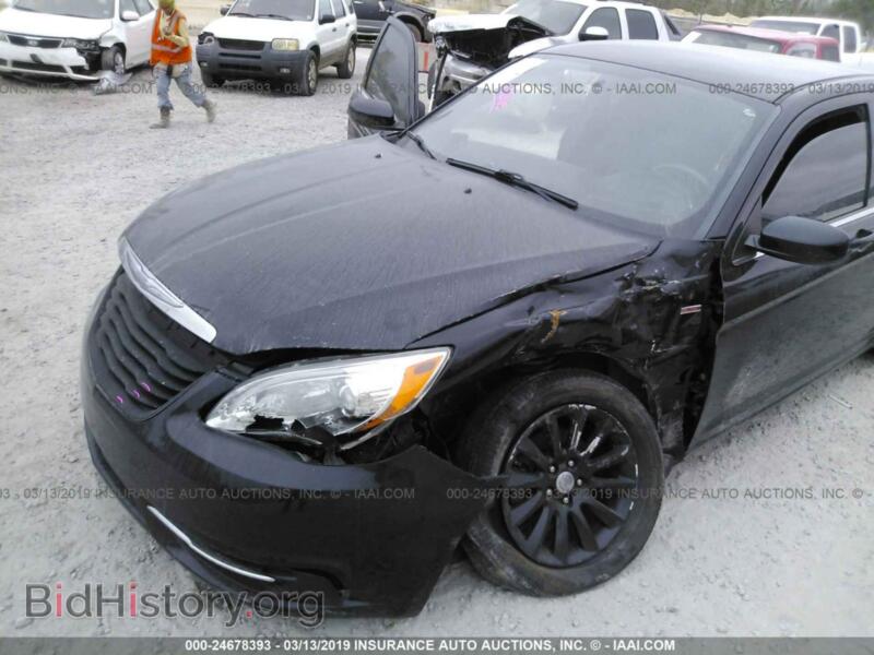 2012 Chrysler 200 (VIN 1C3CCBBG5CN321375) — photo 6 of 10