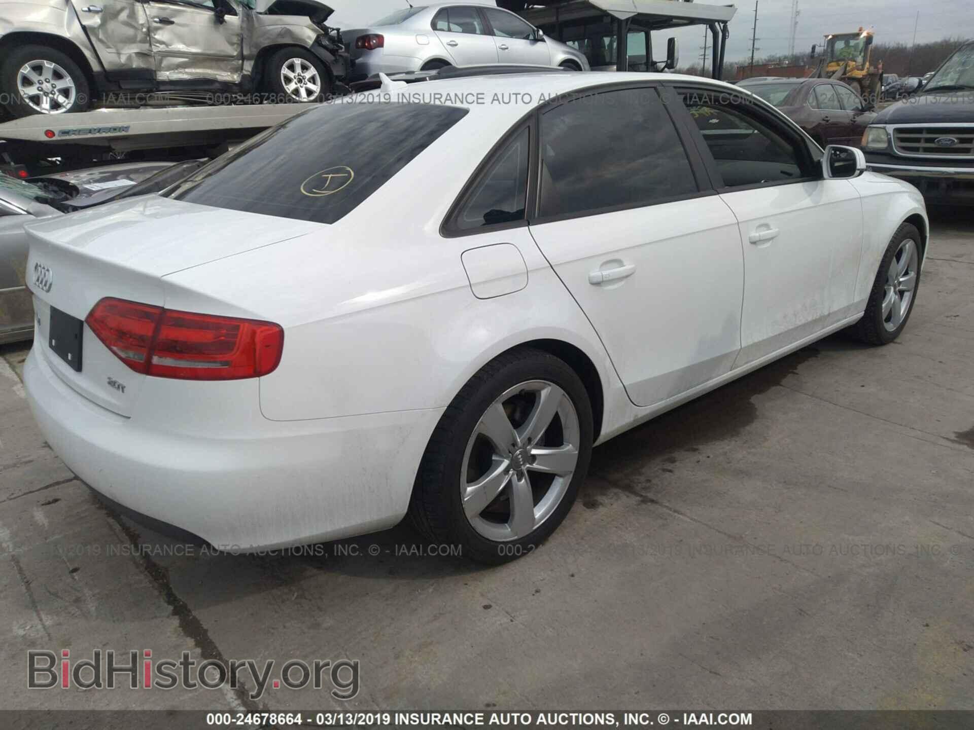 2011 AUDI A4 - VIN: WAUAFAFL1BN011134 - Фото 4