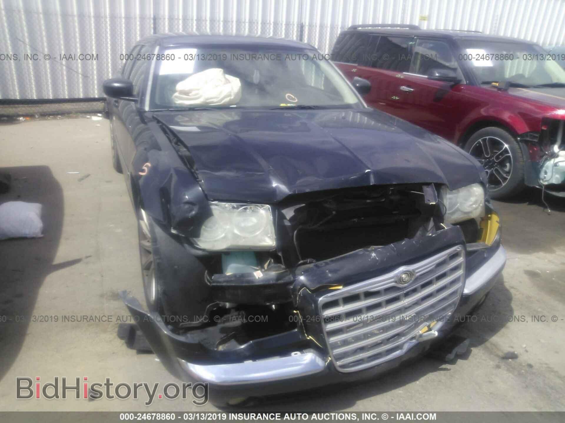 2007 CHRYSLER 300C - VIN: 2C3KA63H27H802621 - Фото 6
