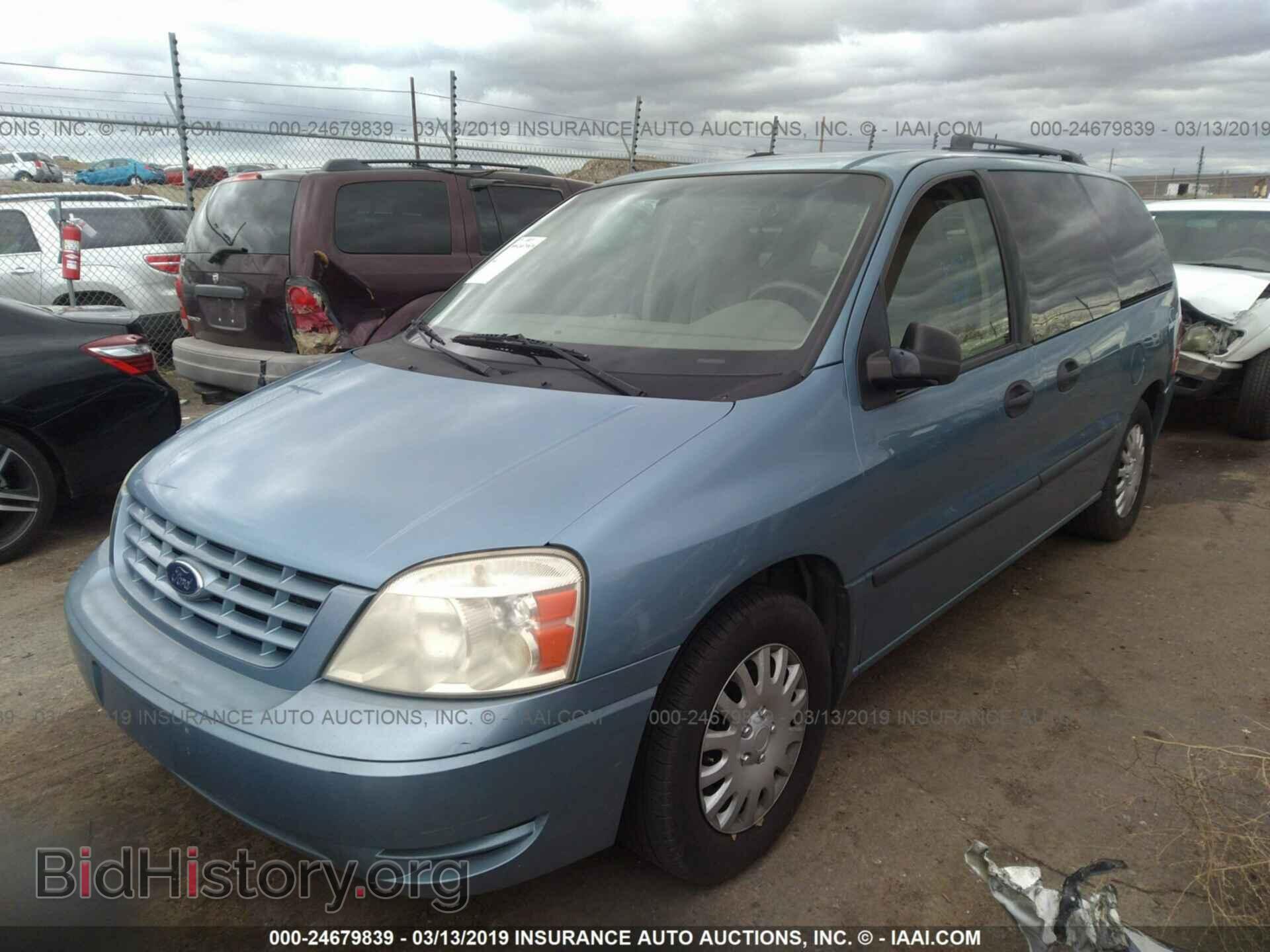 2007 FORD FREESTAR - VIN: 2FMDA51697BA17916 - Фото 2