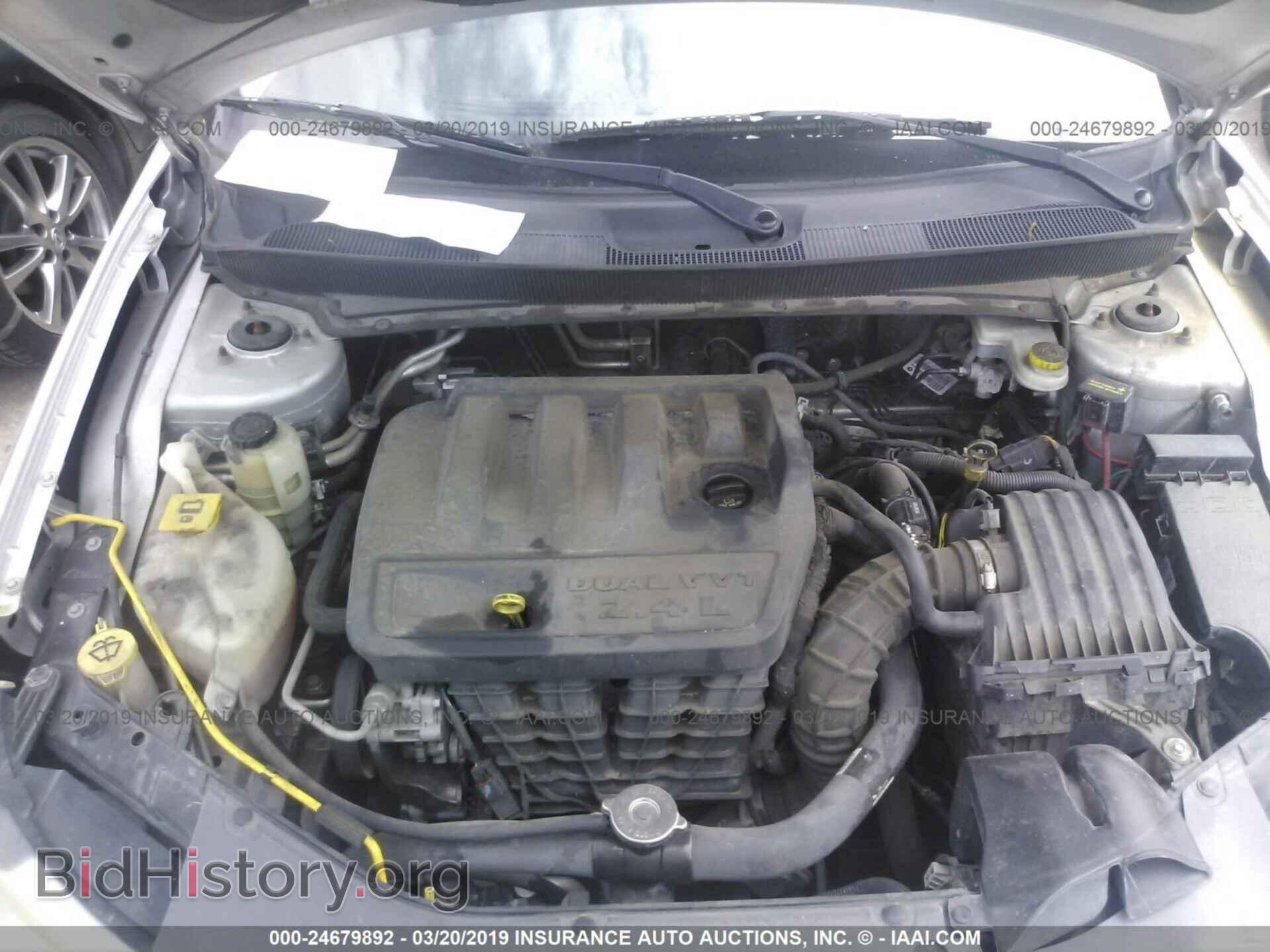2010 CHRYSLER SEBRING - VIN: 1C3CC5FB5AN136515 - Фото 10