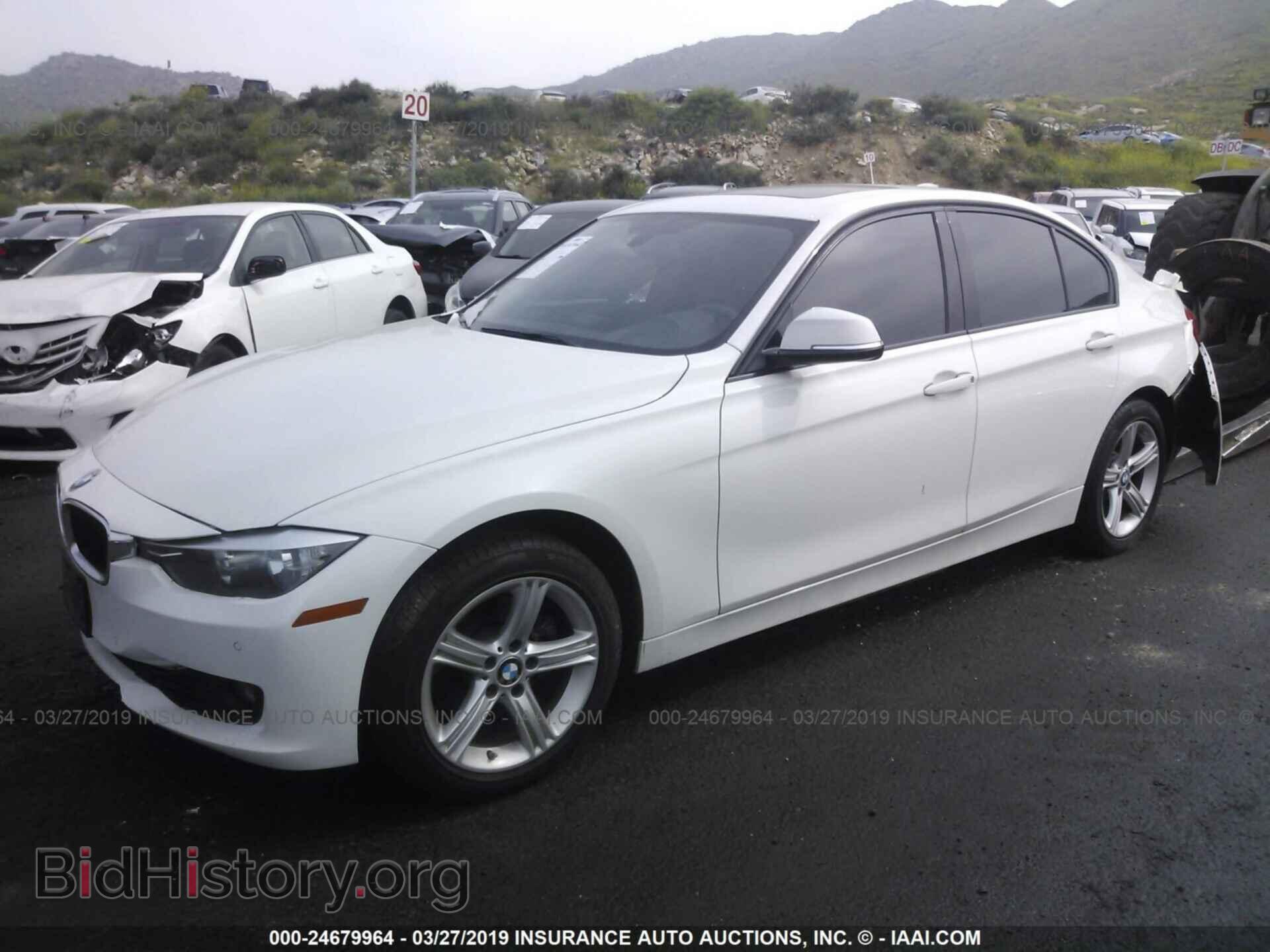 2015 BMW 328 - VIN: WBA3C1C57FP851193 - Фото 2