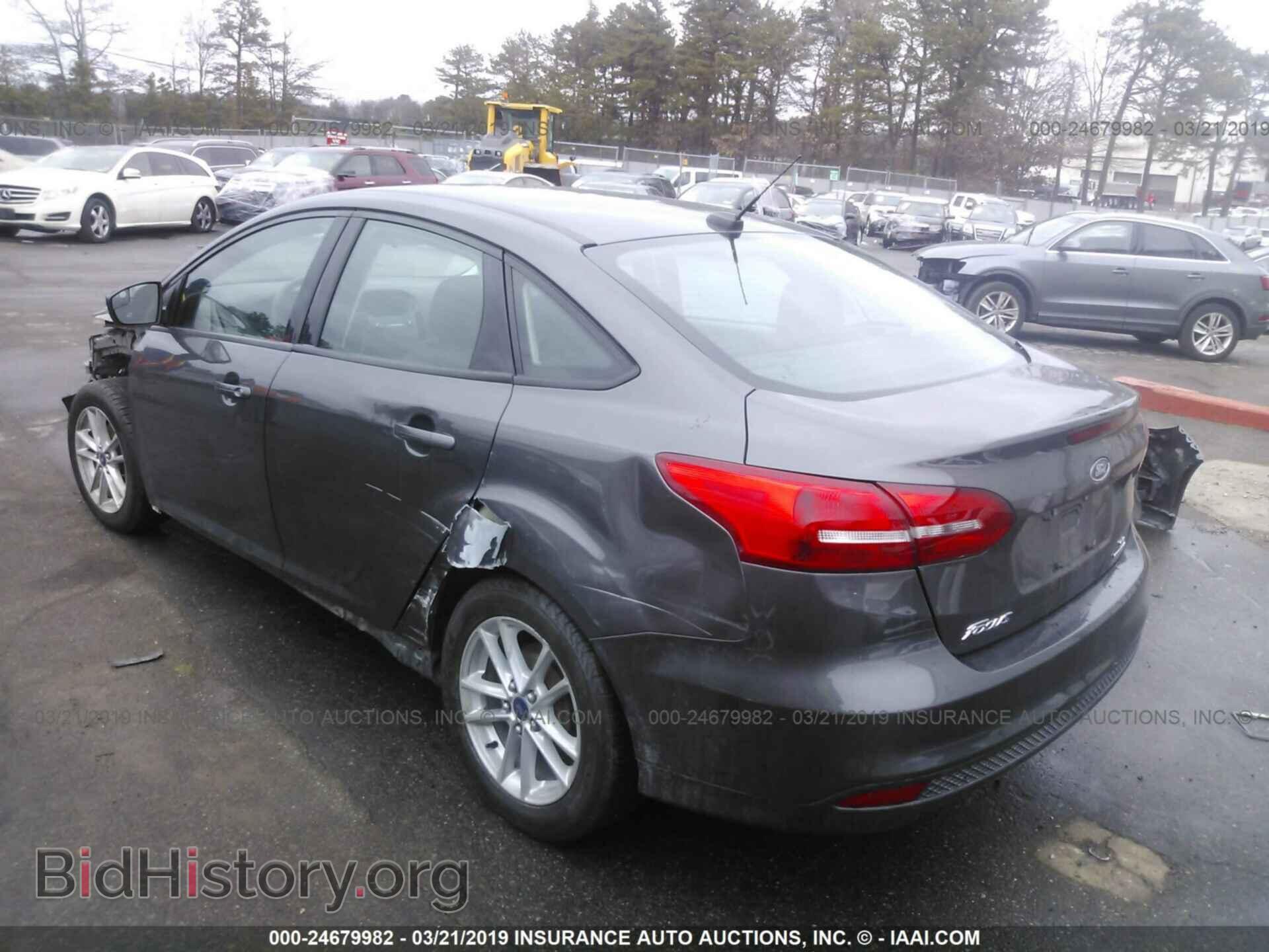 2016 FORD FOCUS - VIN: 1FADP3F29GL215558 - Photo 3