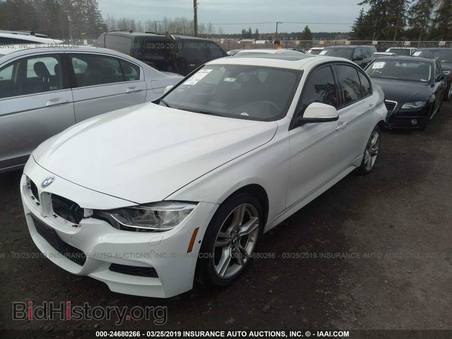 2013 BMW 328 - VIN: WBA3B3C54DF537258 - Фото 2