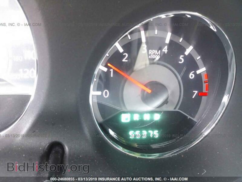 2012 Chrysler 200 (VIN 1C3CCBAB7CN190889) — фото 7 из 10