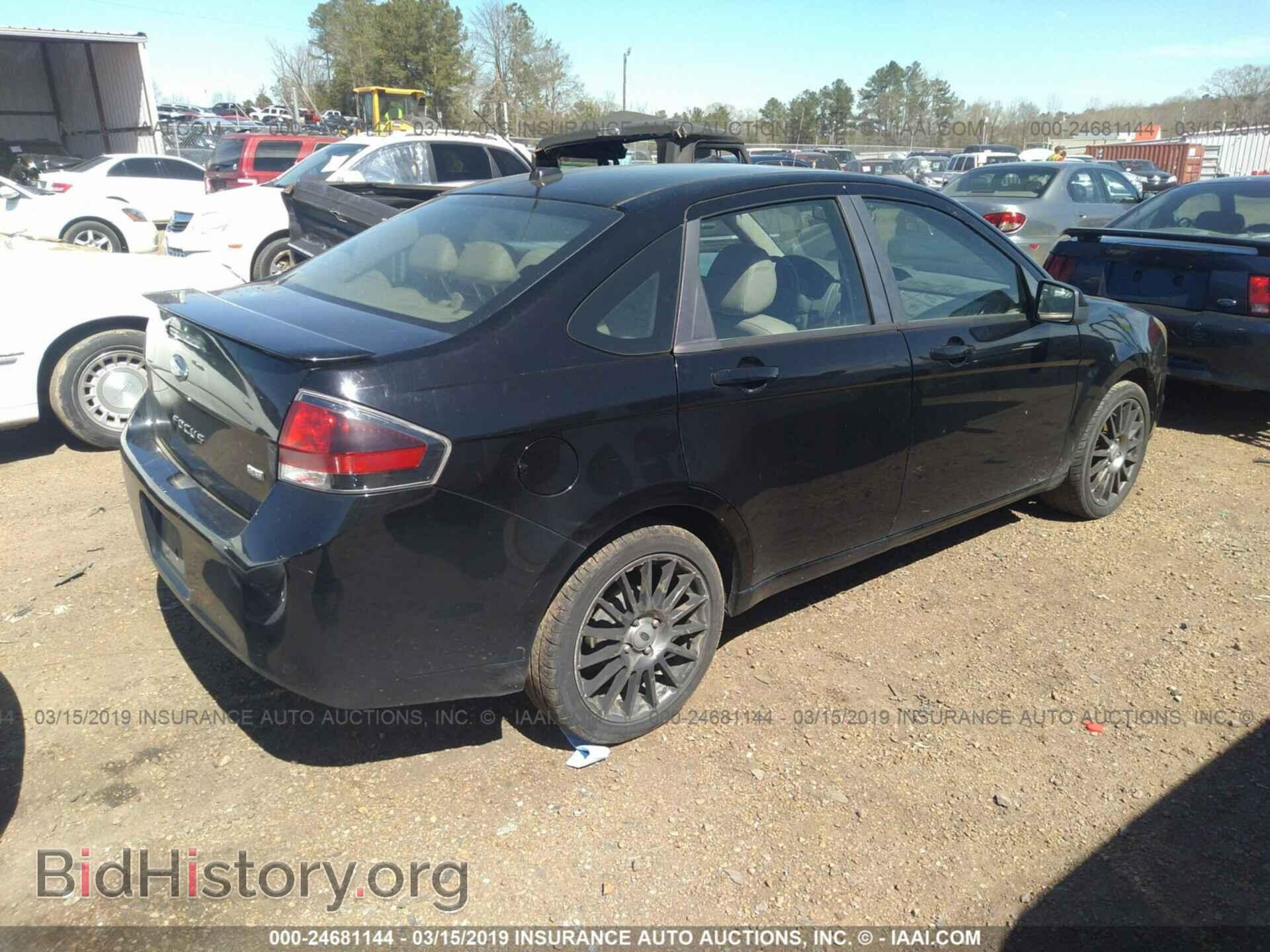 2010 FORD FOCUS - VIN: 1FAHP3GN4AW237189 - Photo 4