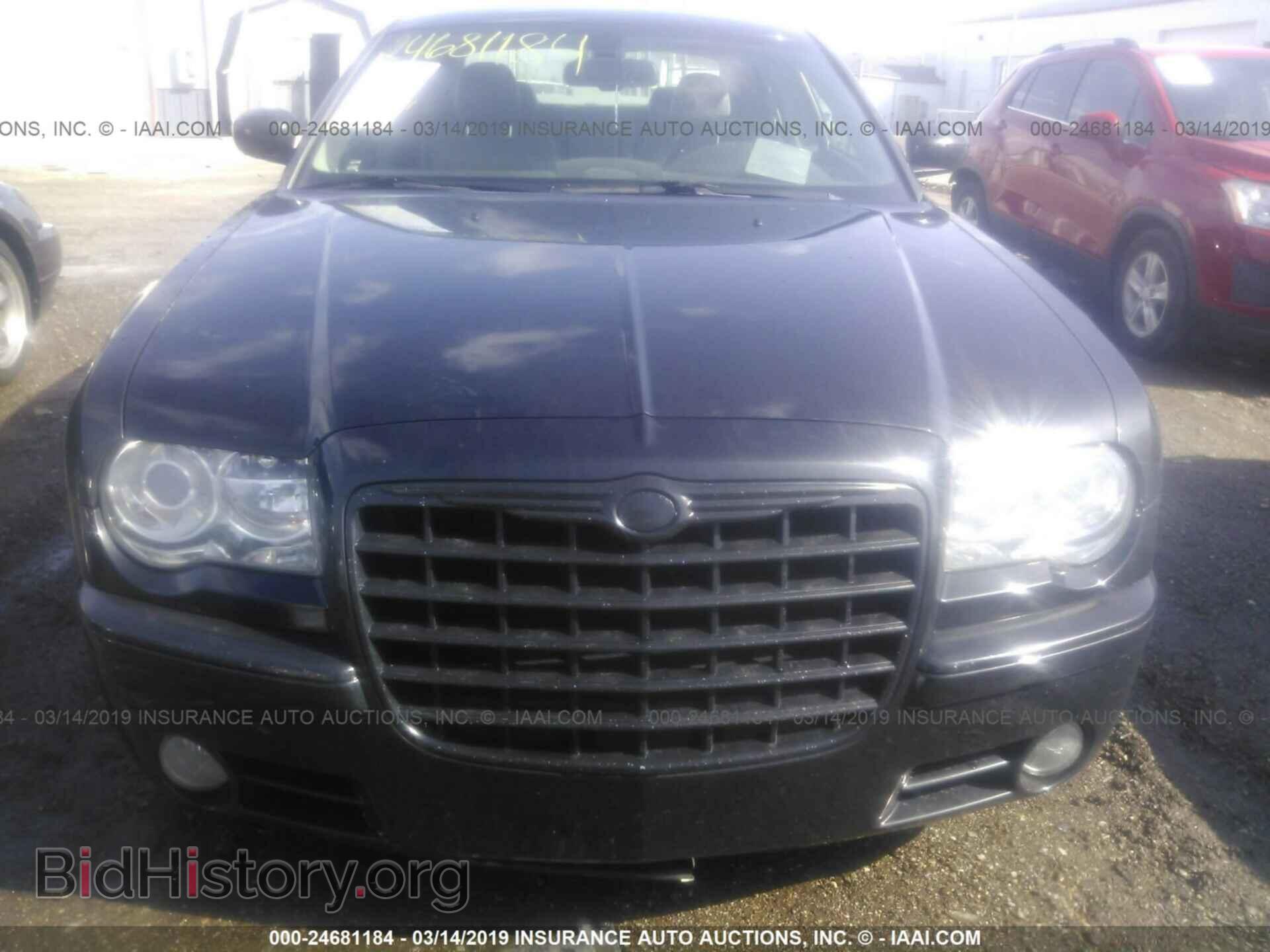 2007 CHRYSLER 300C - VIN: 2C3KA63H27H833741 - Фото 6