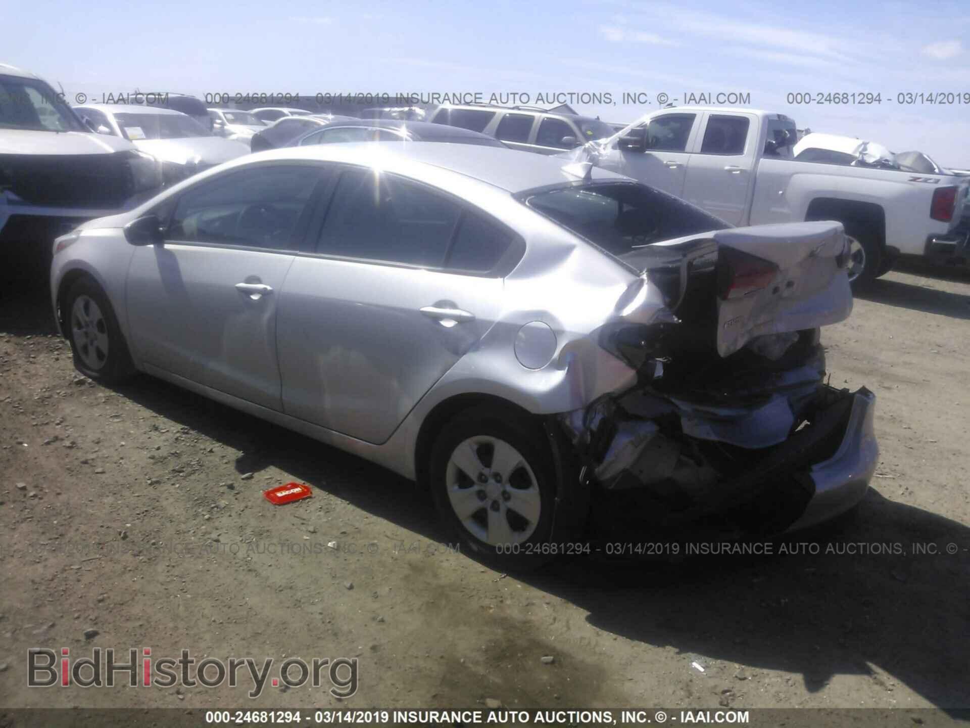 2017 KIA FORTE - VIN: 3KPFL4A73HE066453 - Фото 3