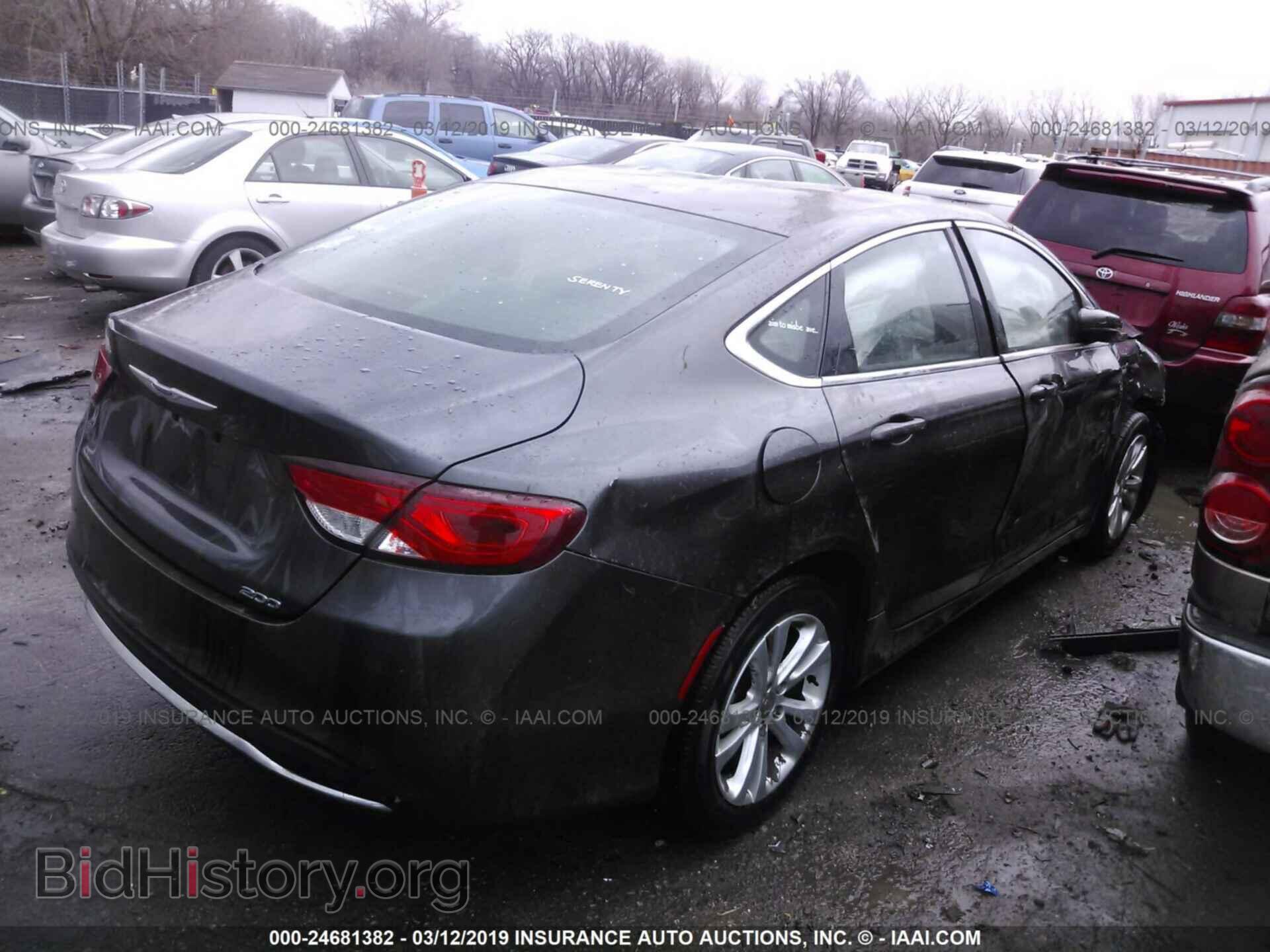 2015 CHRYSLER 200 - VIN: 1C3CCCABXFN685582 - Photo 4