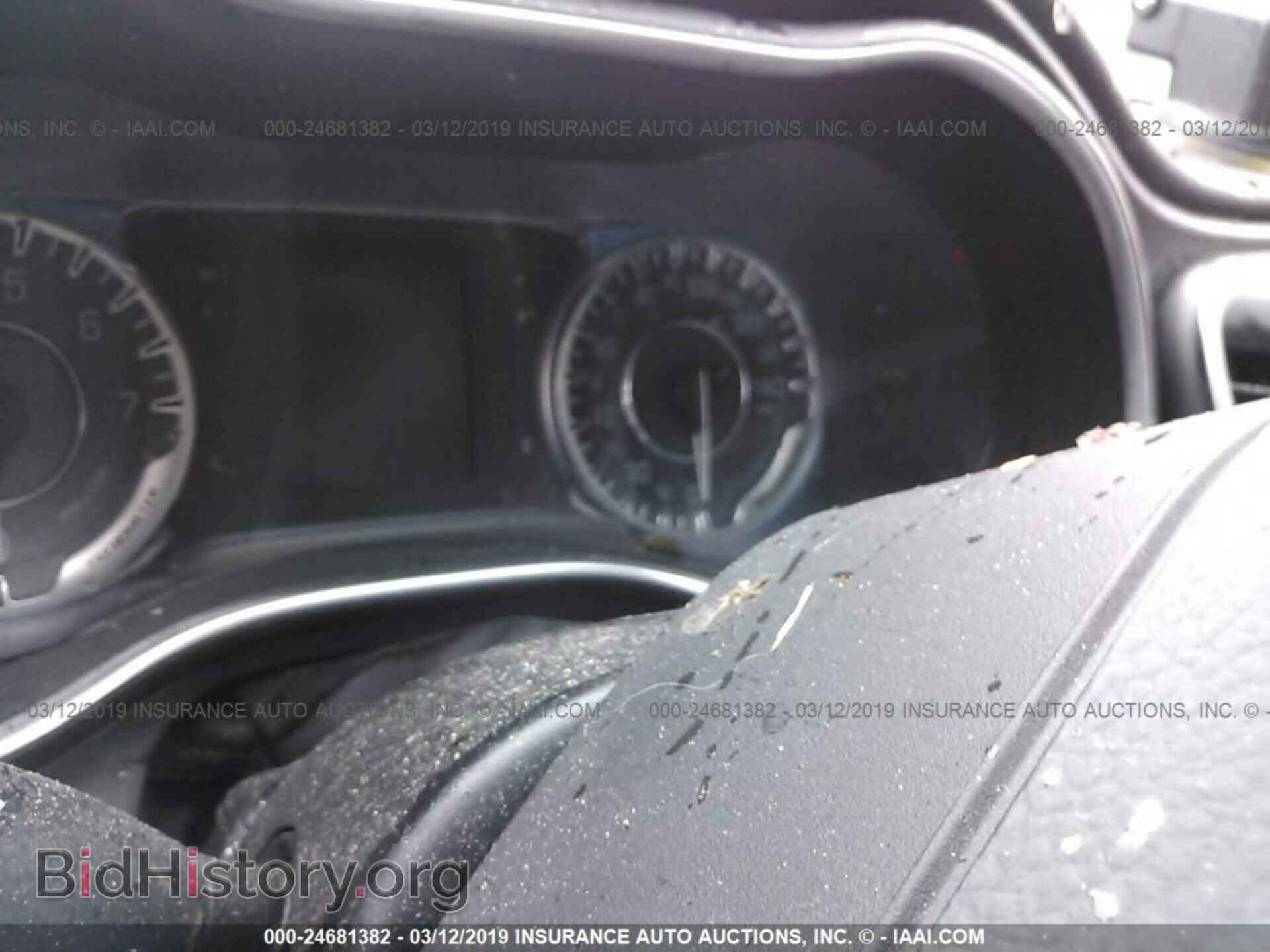 2015 CHRYSLER 200 - VIN: 1C3CCCABXFN685582 - Photo 7
