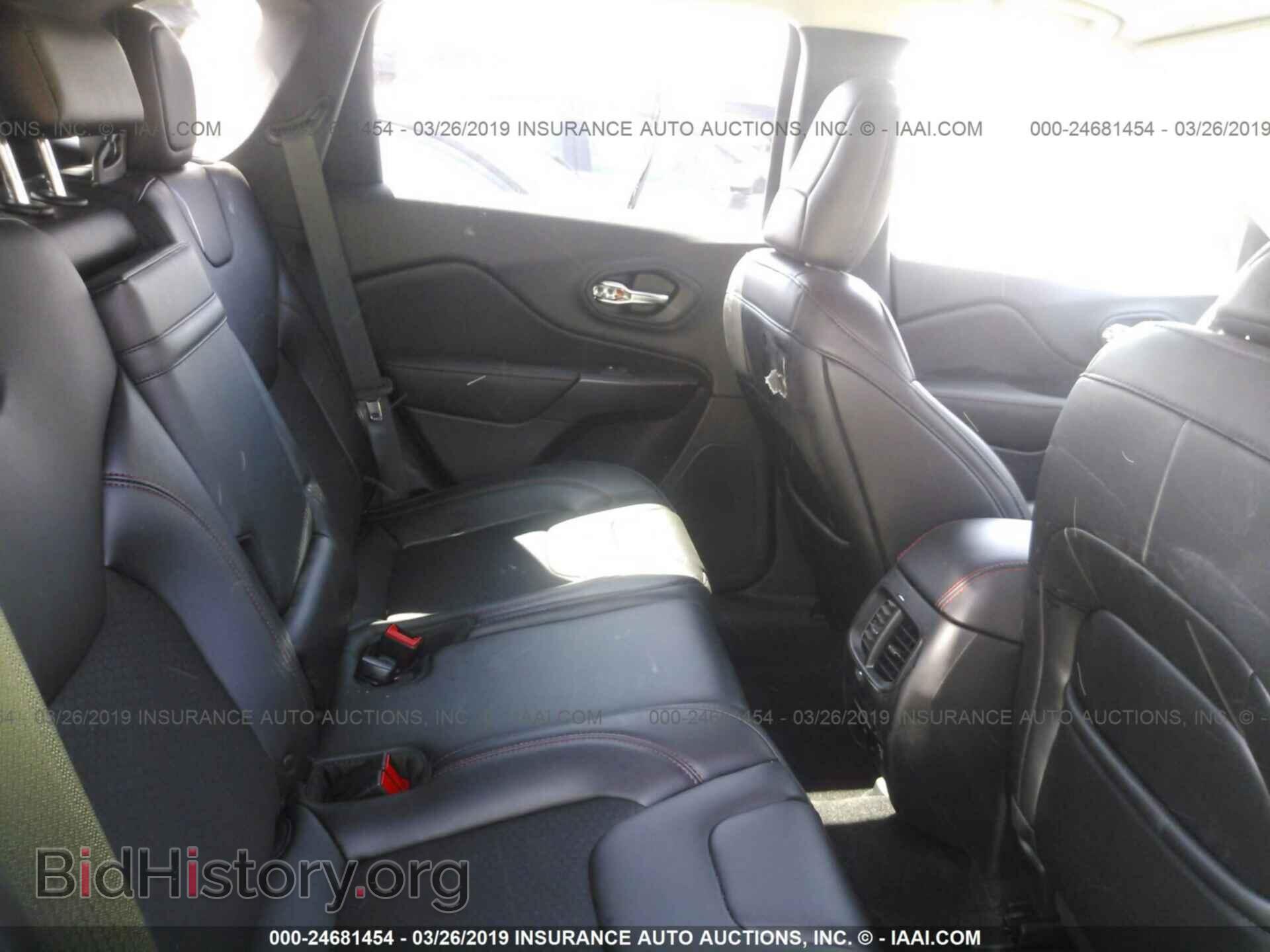 2019 JEEP CHEROKEE - VIN: 1C4PJMBX3KD273765 - Фото 8