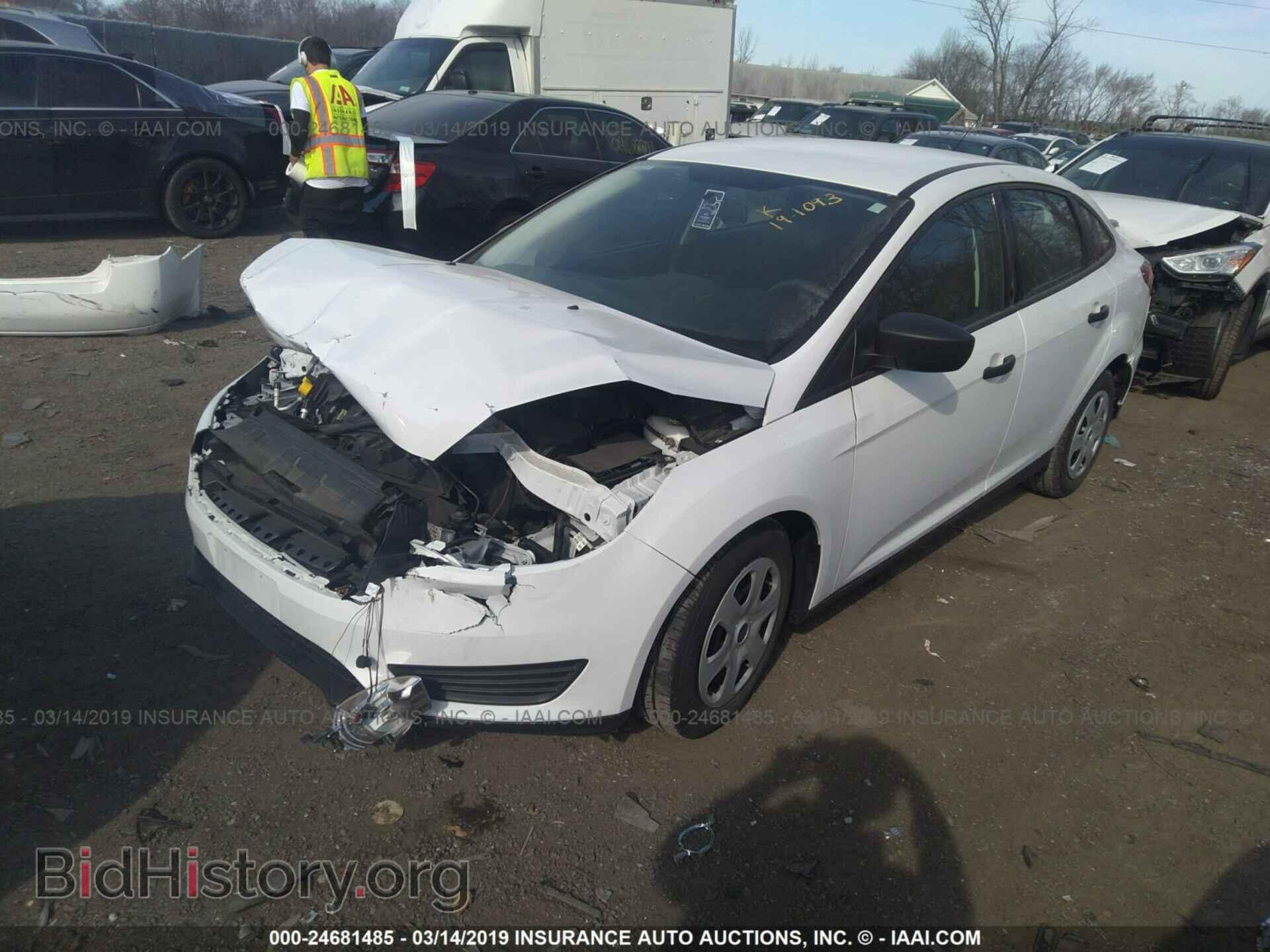 2017 FORD FOCUS - VIN: 1FADP3E23HL202565 - Photo 2