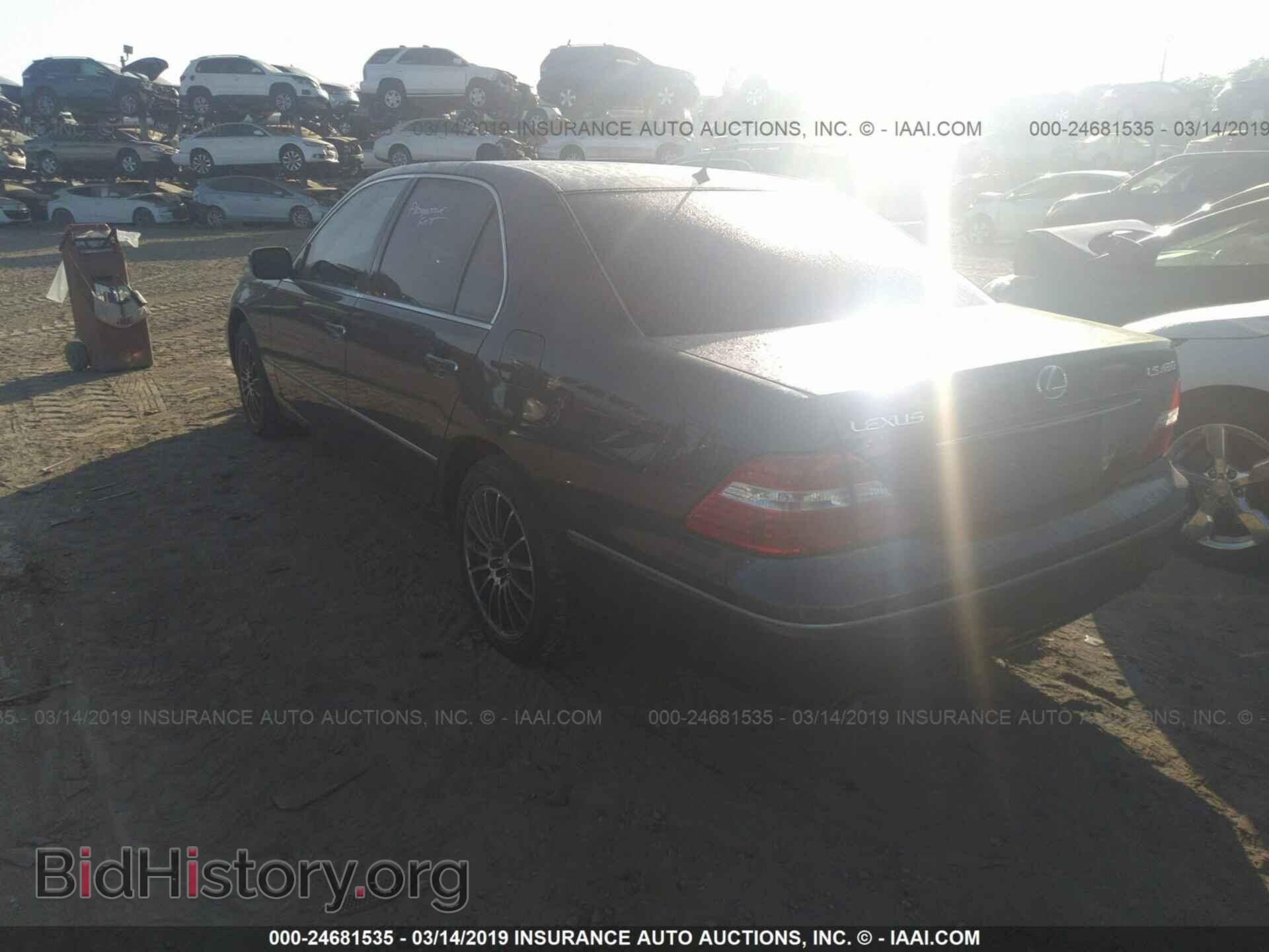 2005 LEXUS LS - VIN: JTHBN36FX55018117 - Photo 3